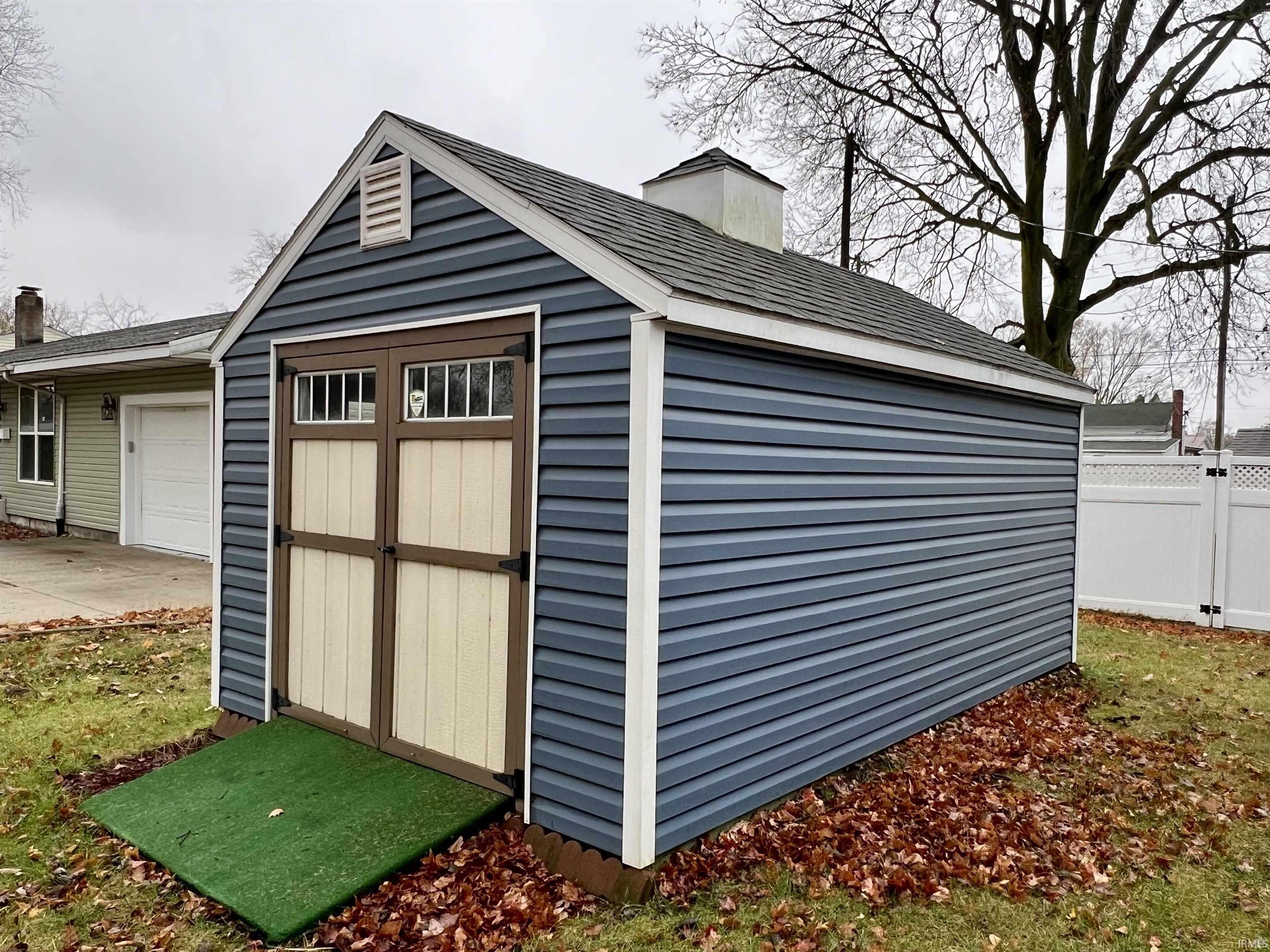 1502 College Avenue