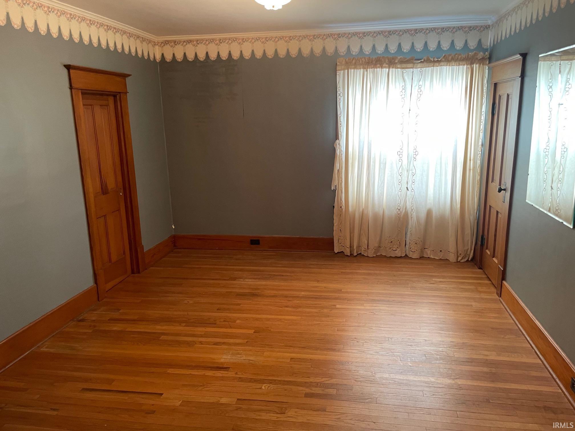 1008 N Michigan Street