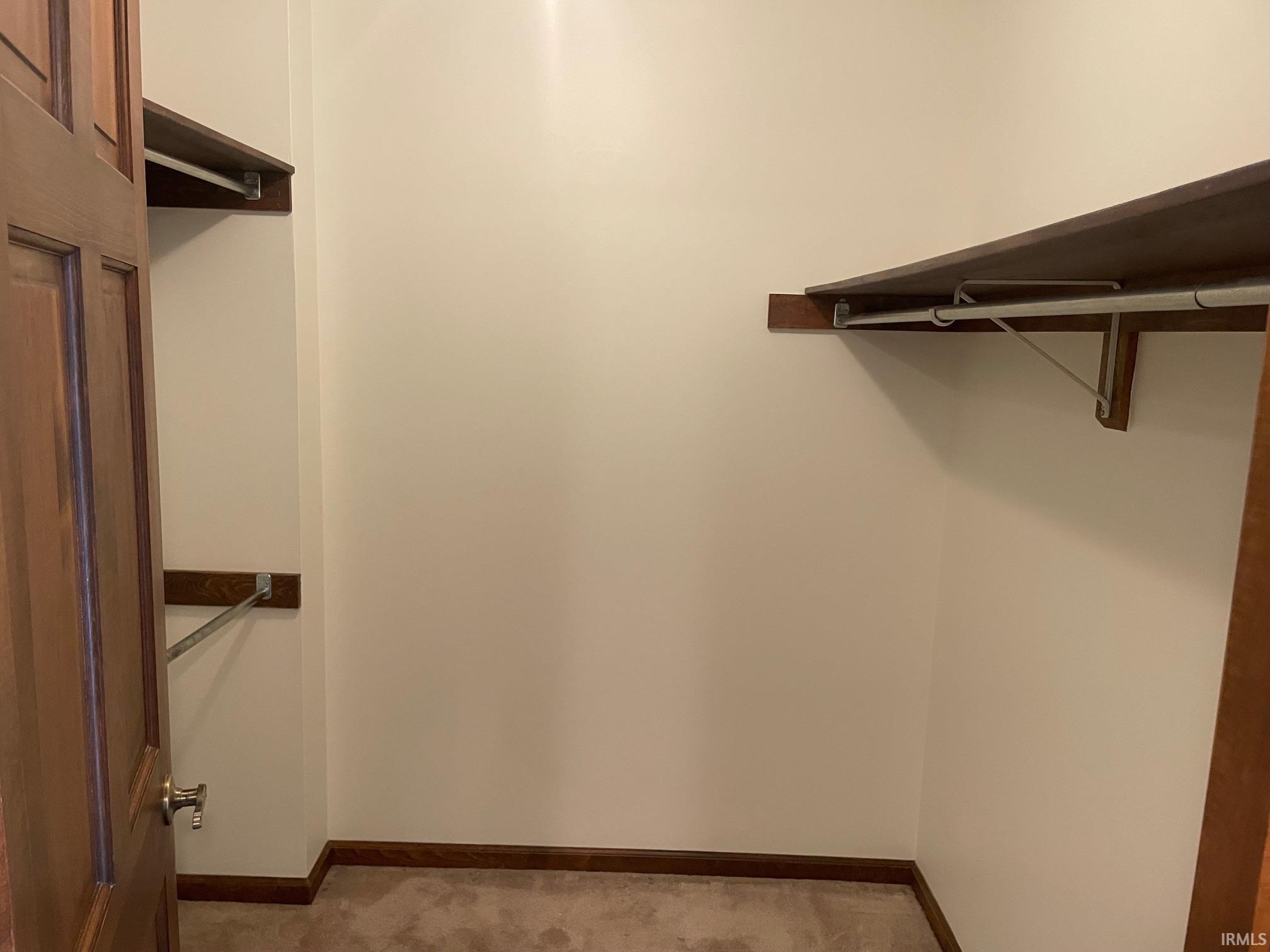 15516 Menominee Drive