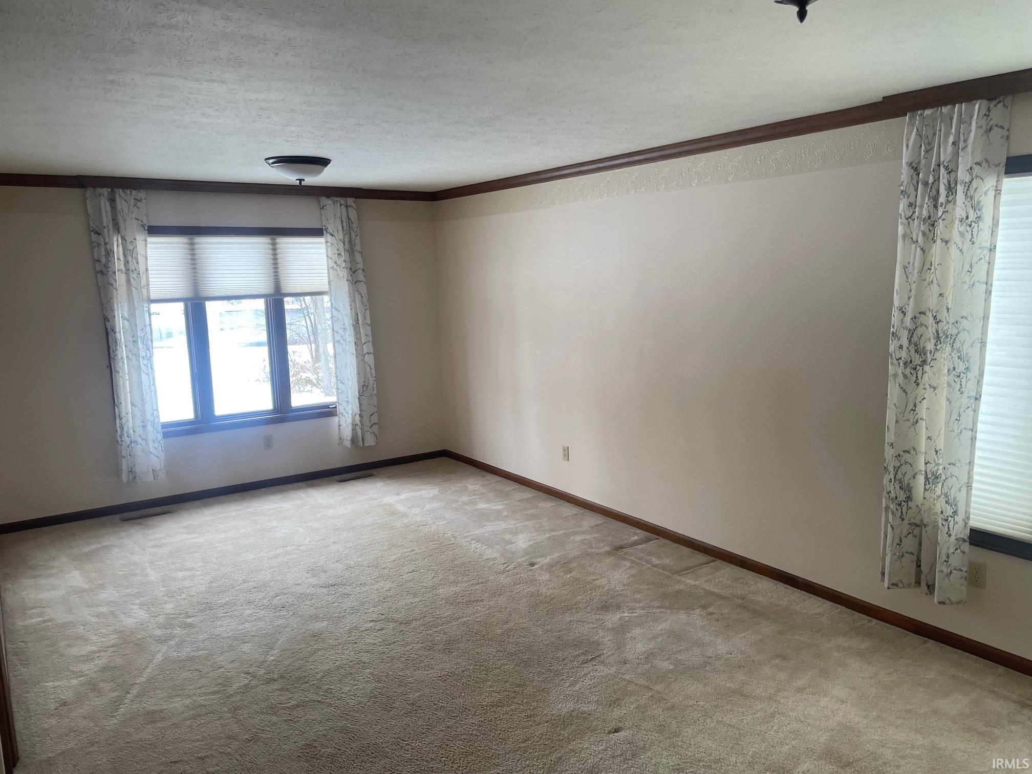 15516 Menominee Drive