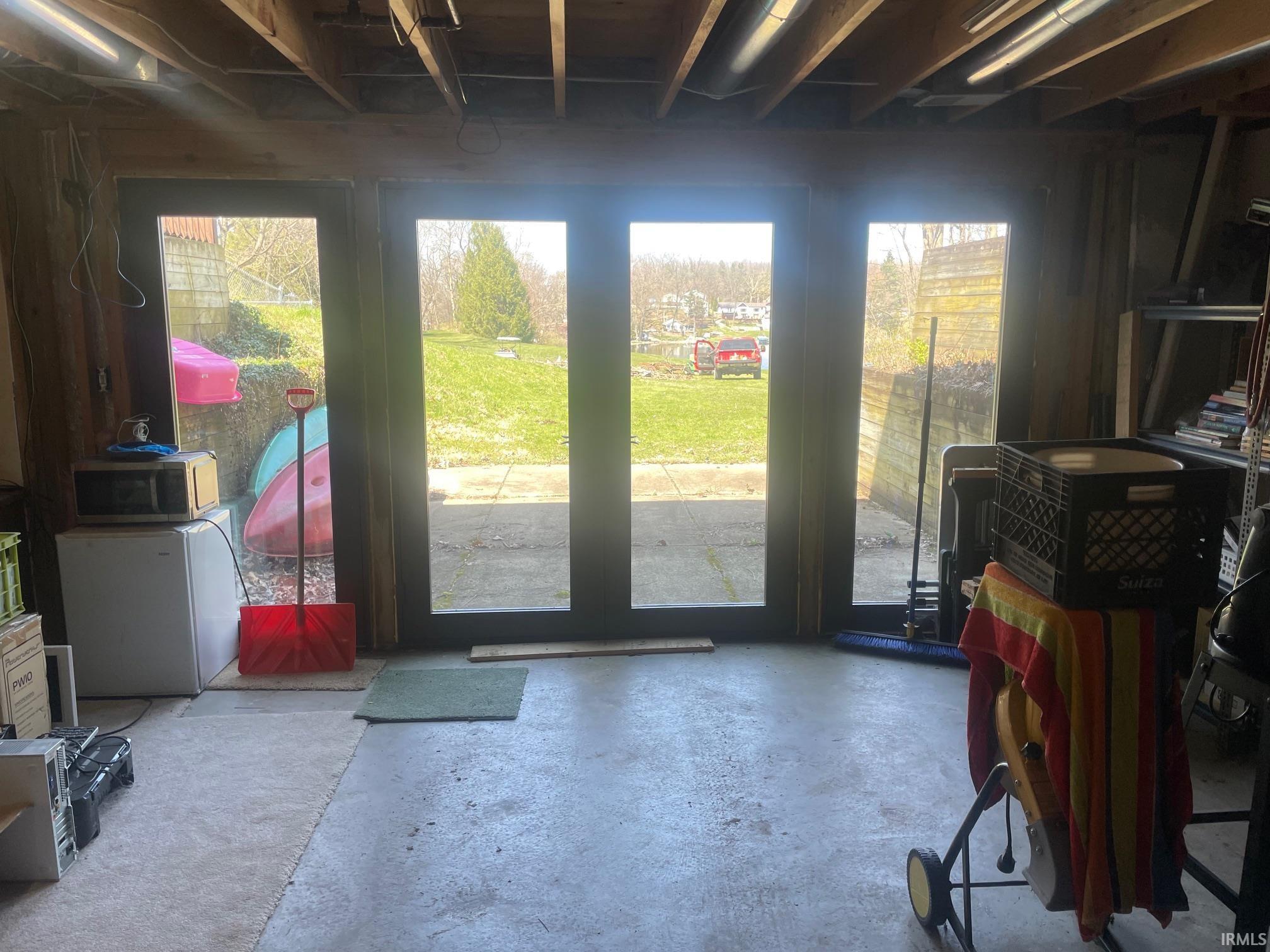 15516 Menominee Drive