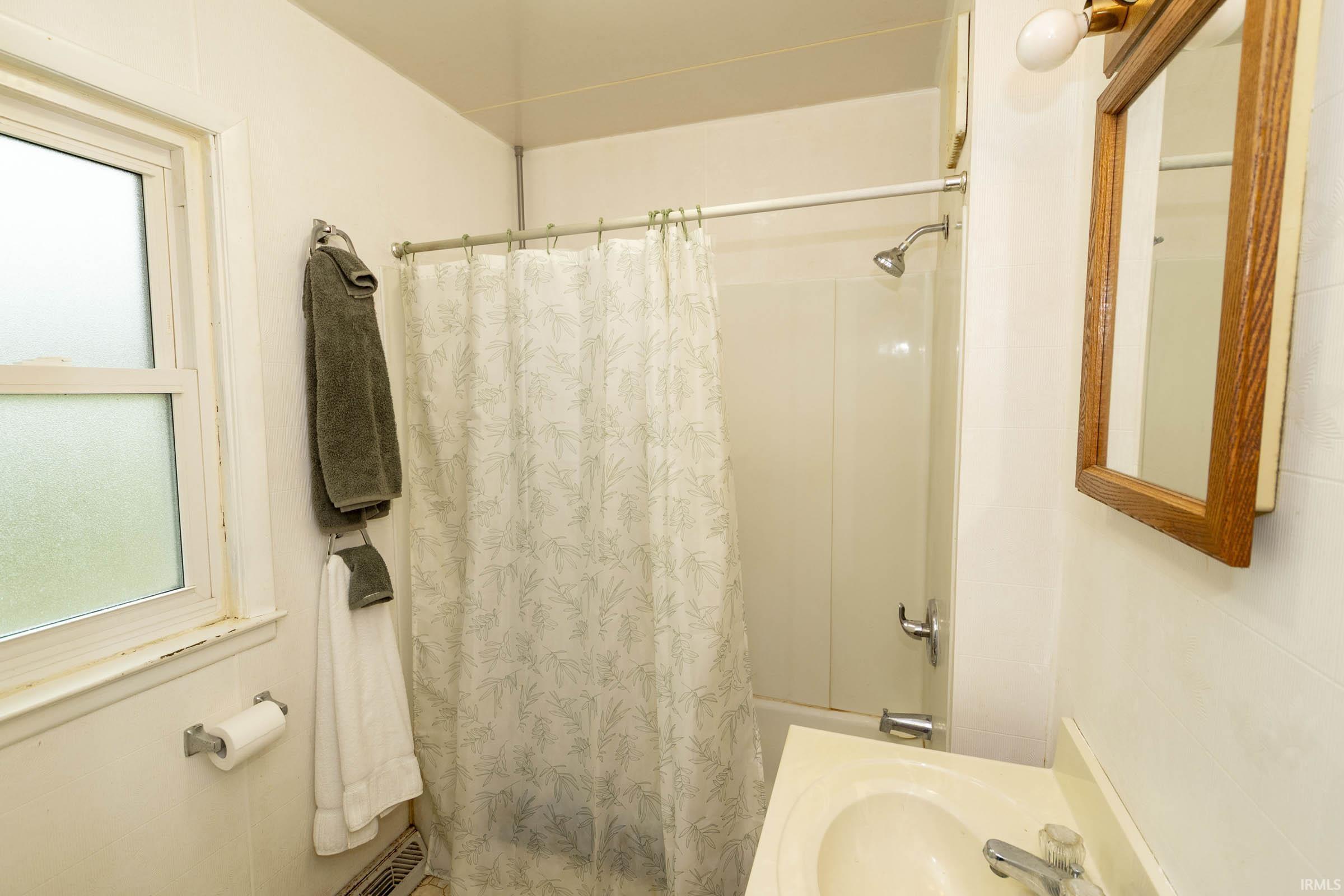 1121 S 34th Street