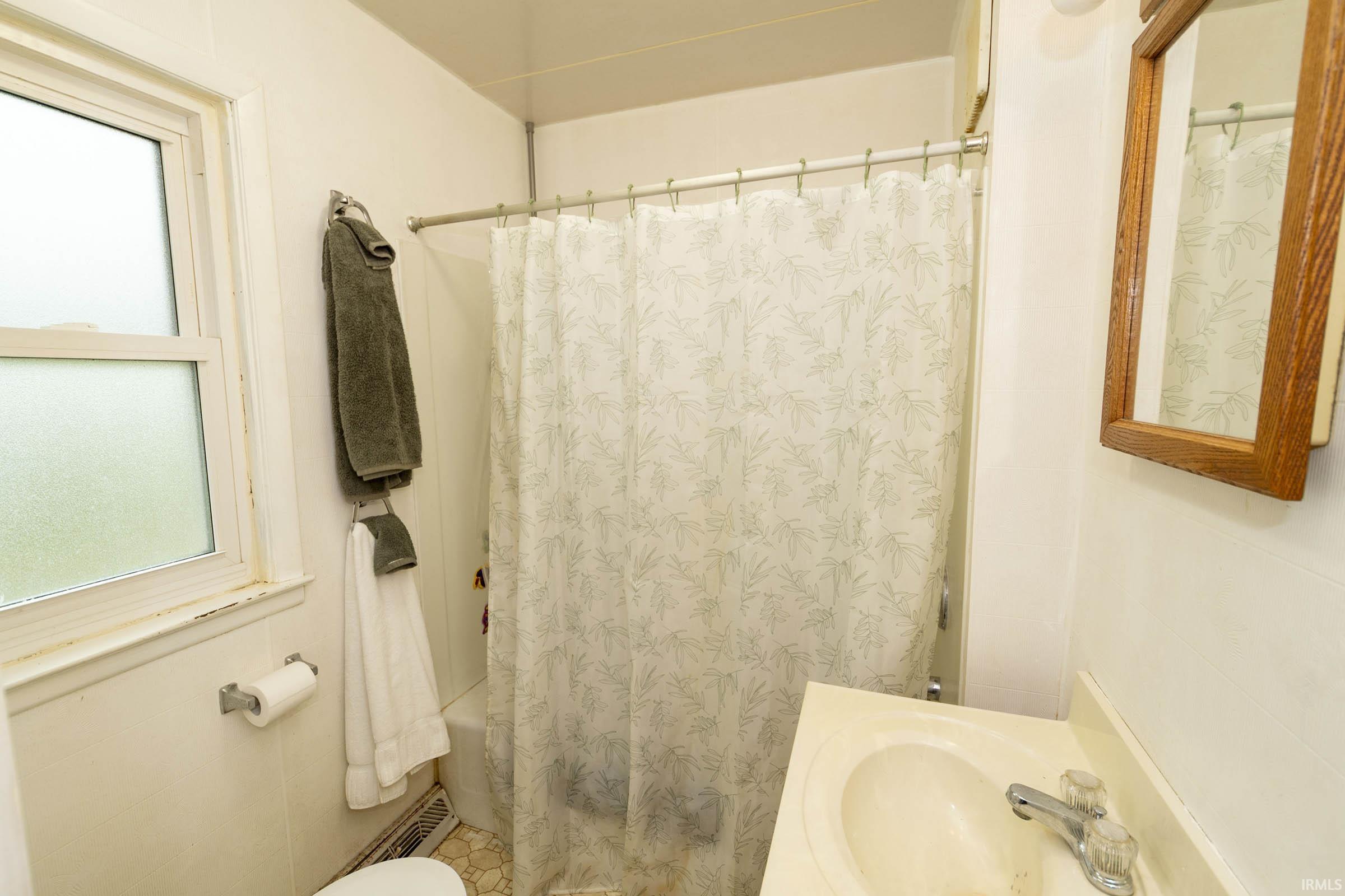 1121 S 34th Street