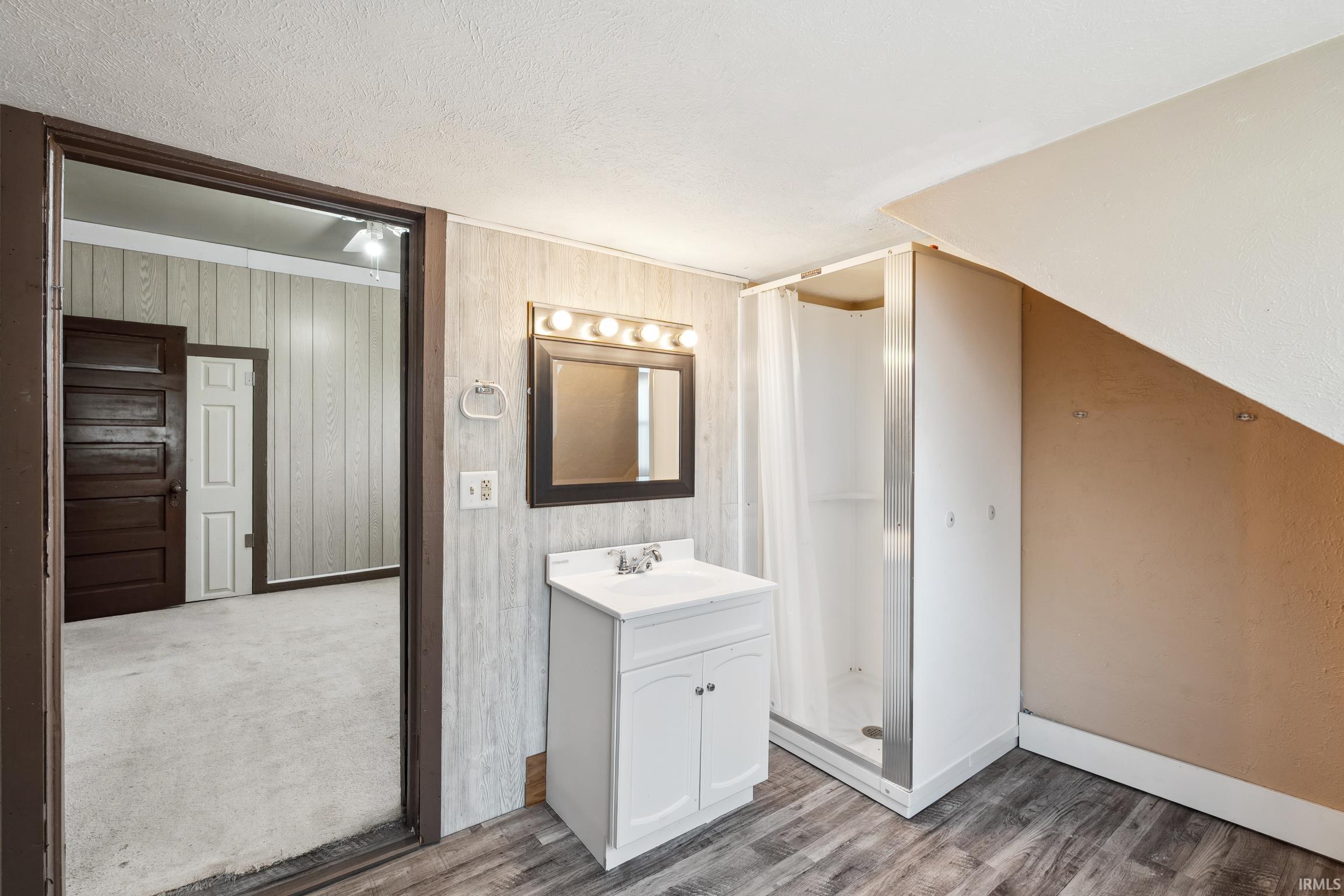 220 N Michigan Street