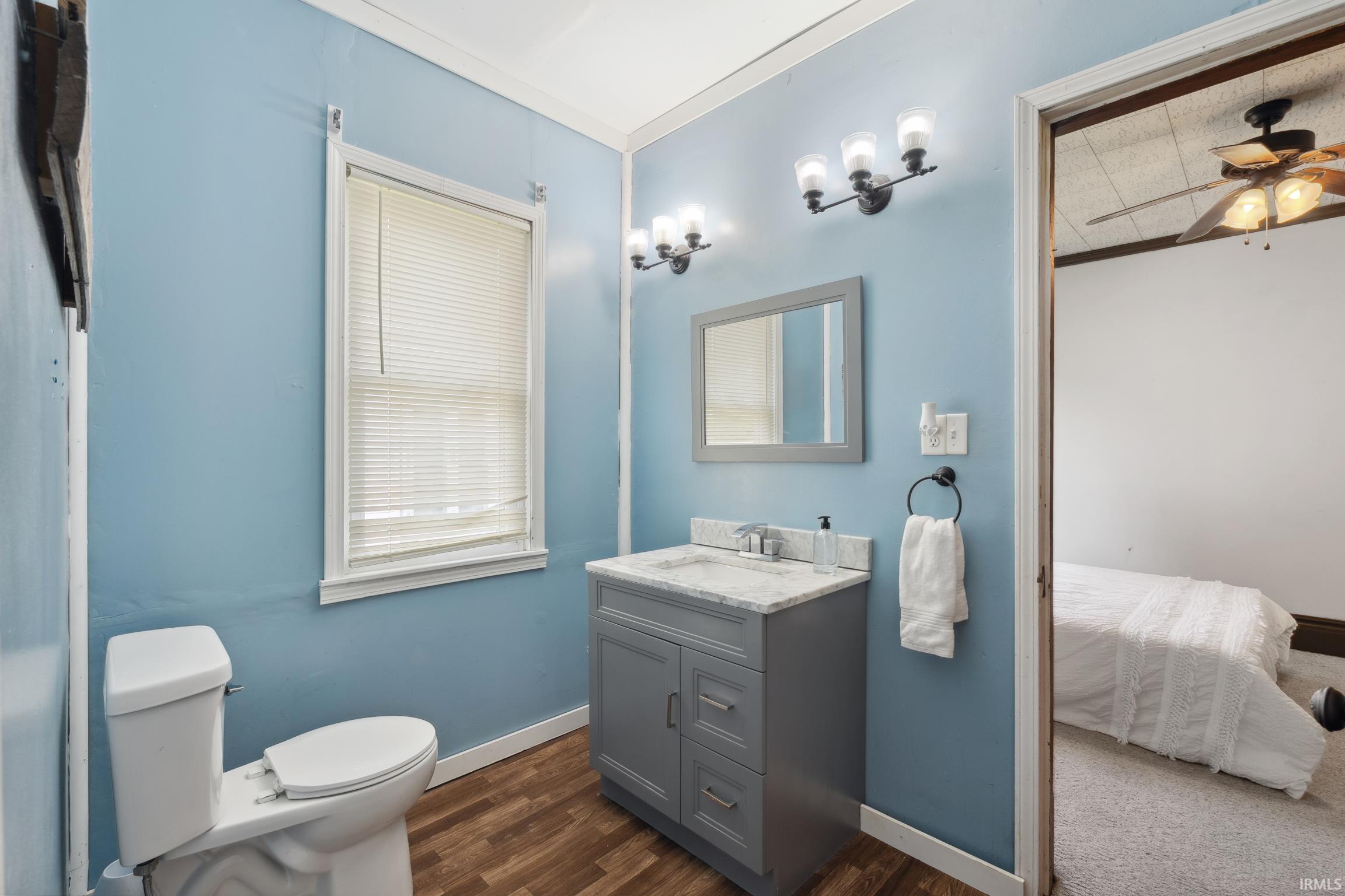 220 N Michigan Street