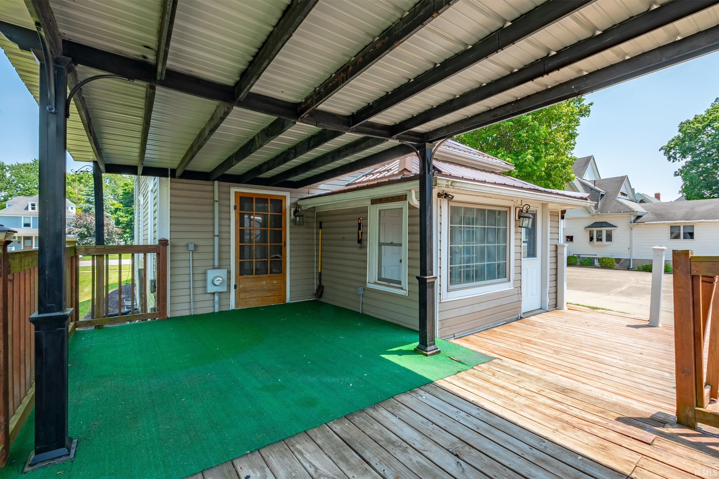 220 N Michigan Street