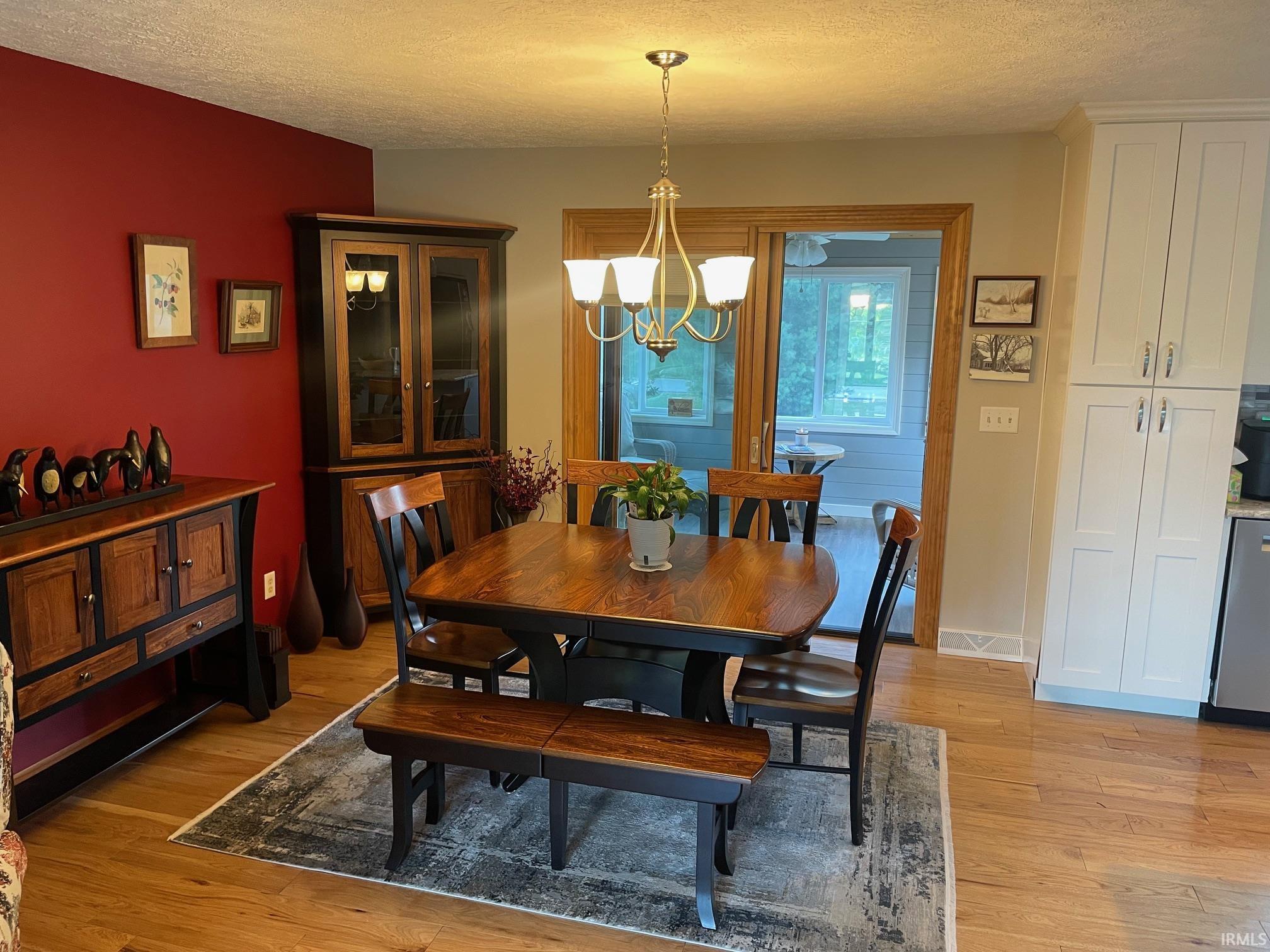 18397 Chippewa Path