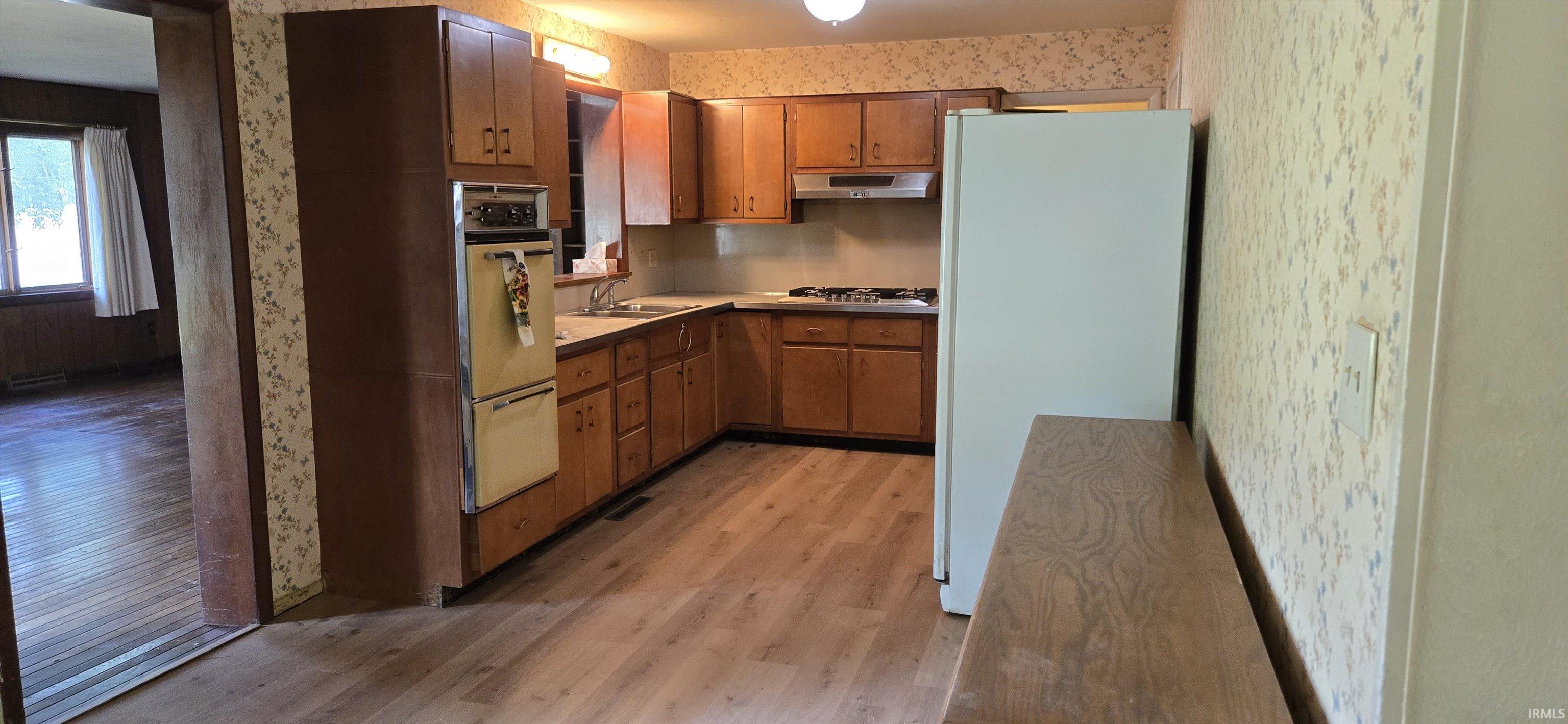 226 E Lincoln Street