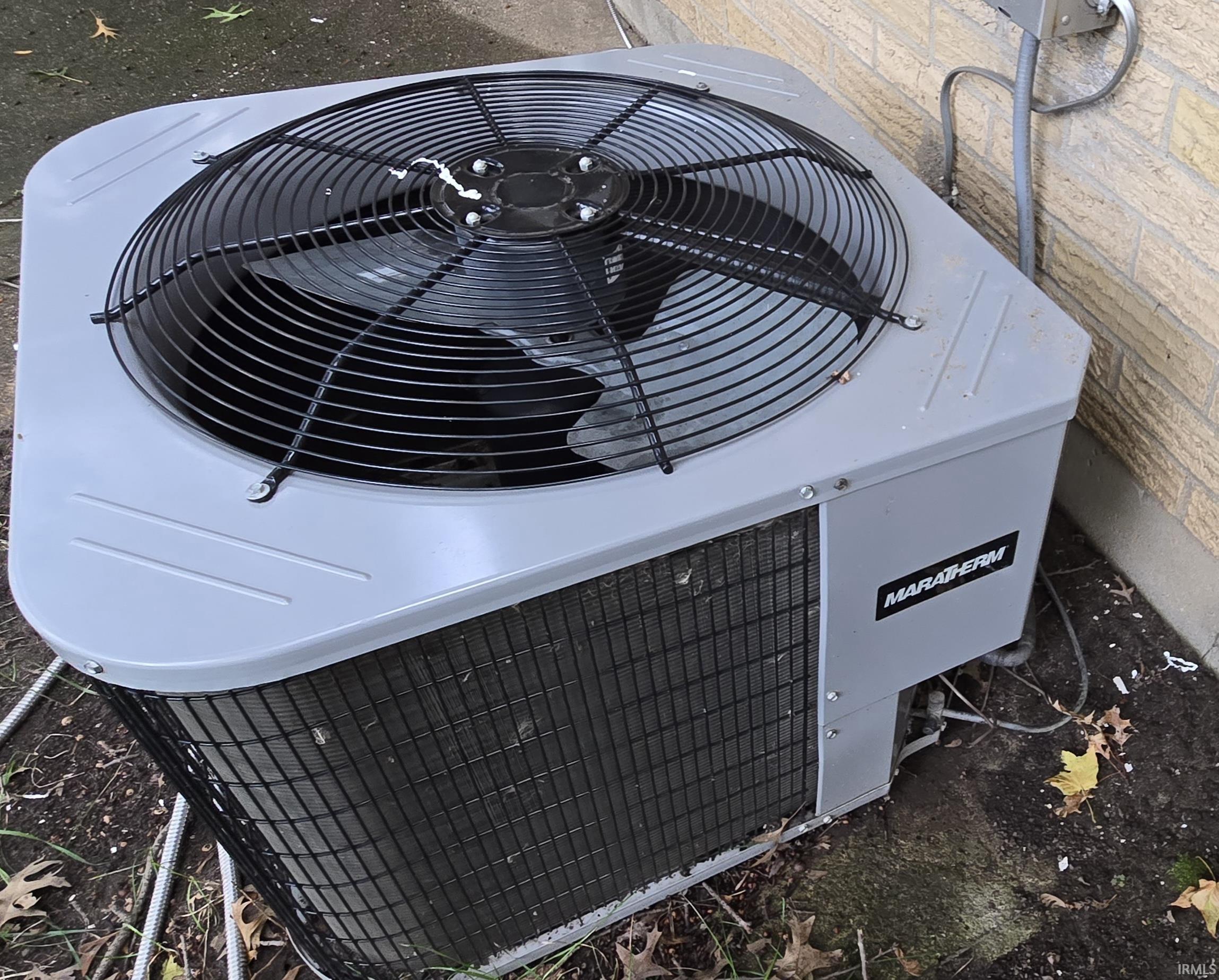 226 E Lincoln Street