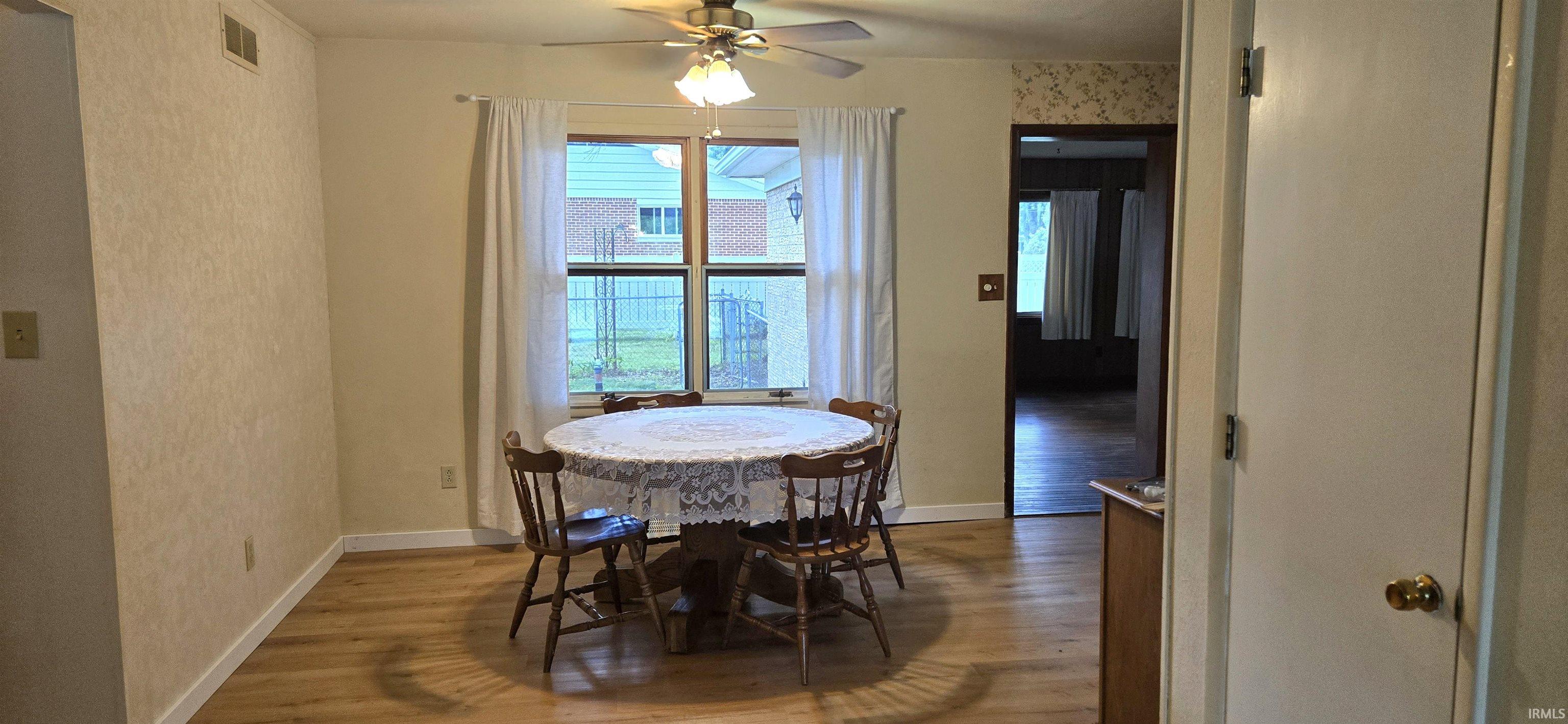 226 E Lincoln Street