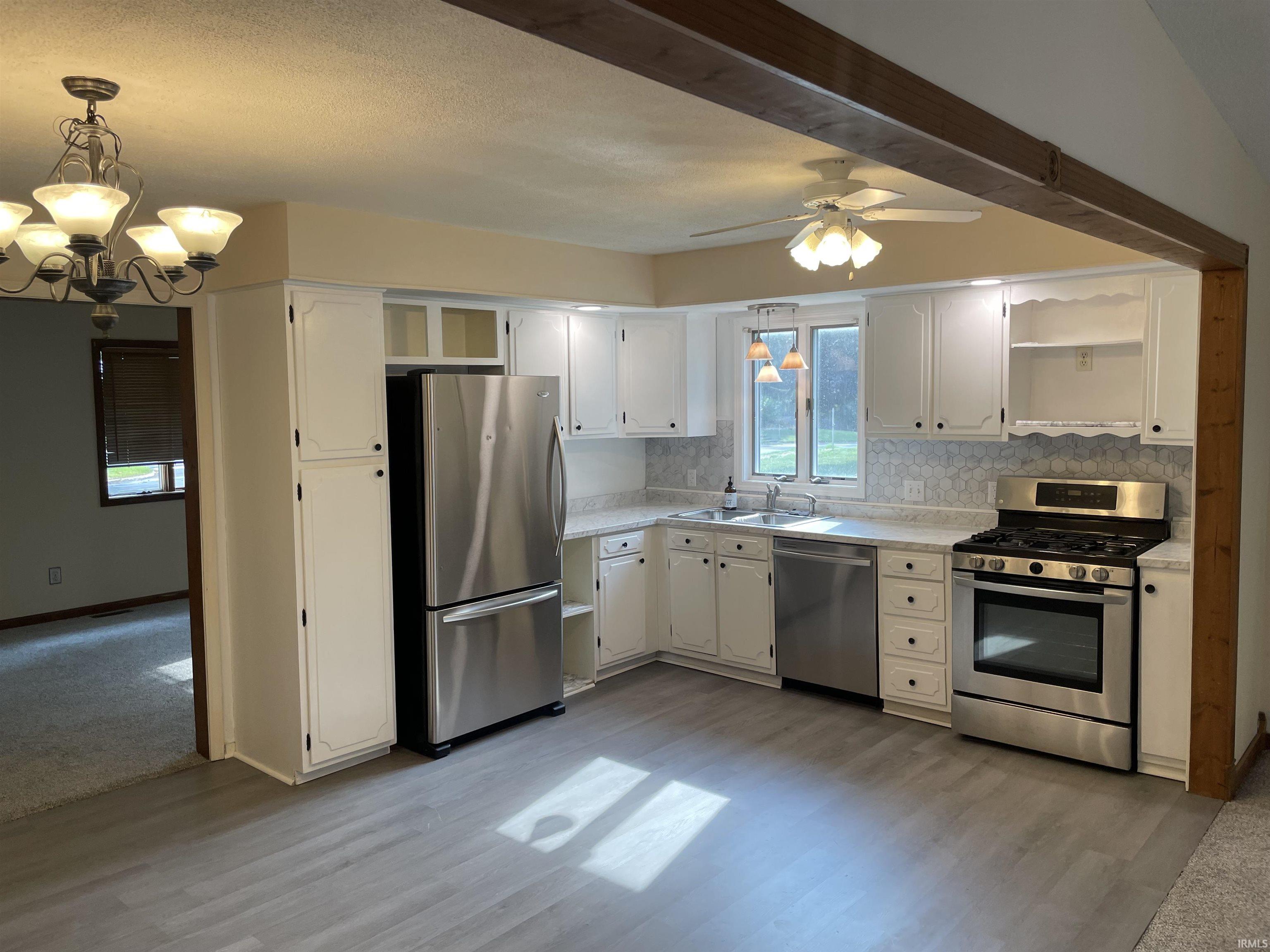 340 W Indiana Avenue