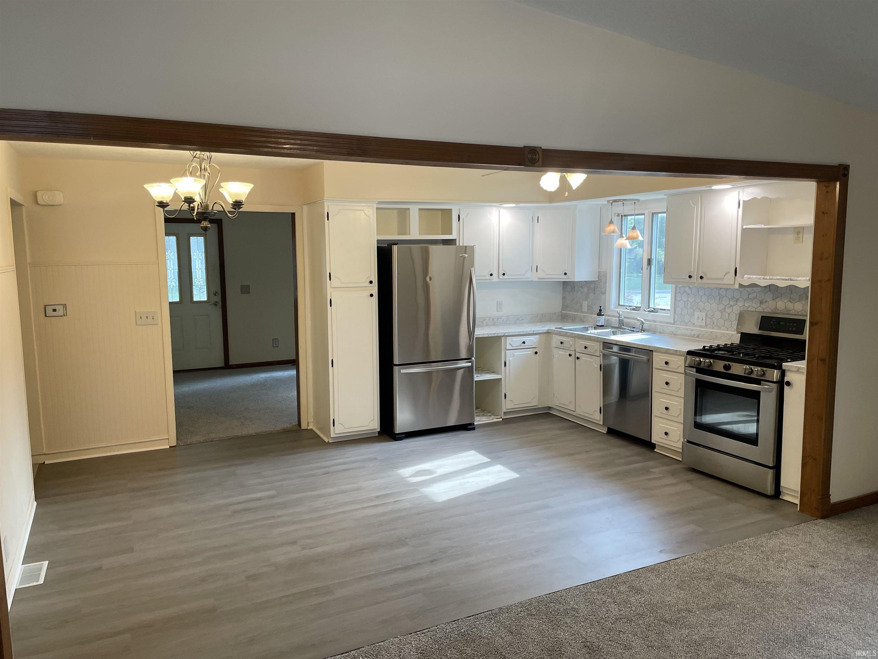 340 W Indiana Avenue