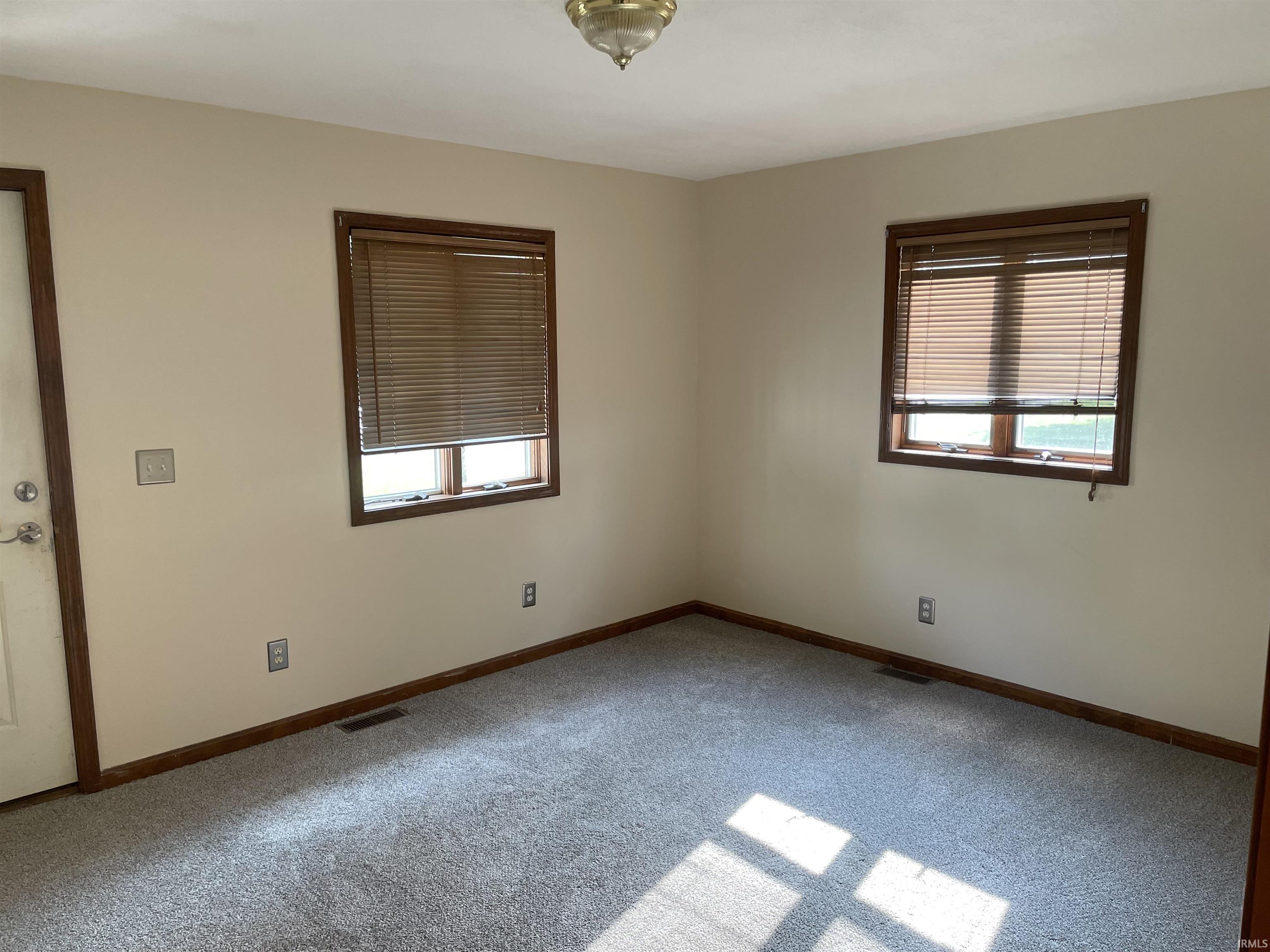 340 W Indiana Avenue