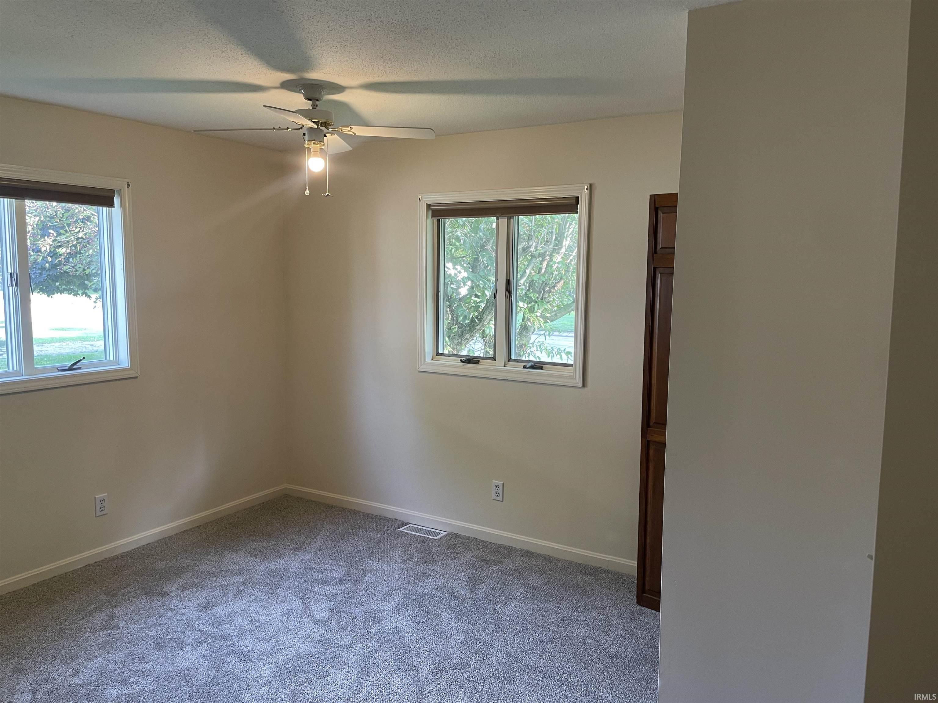 340 W Indiana Avenue