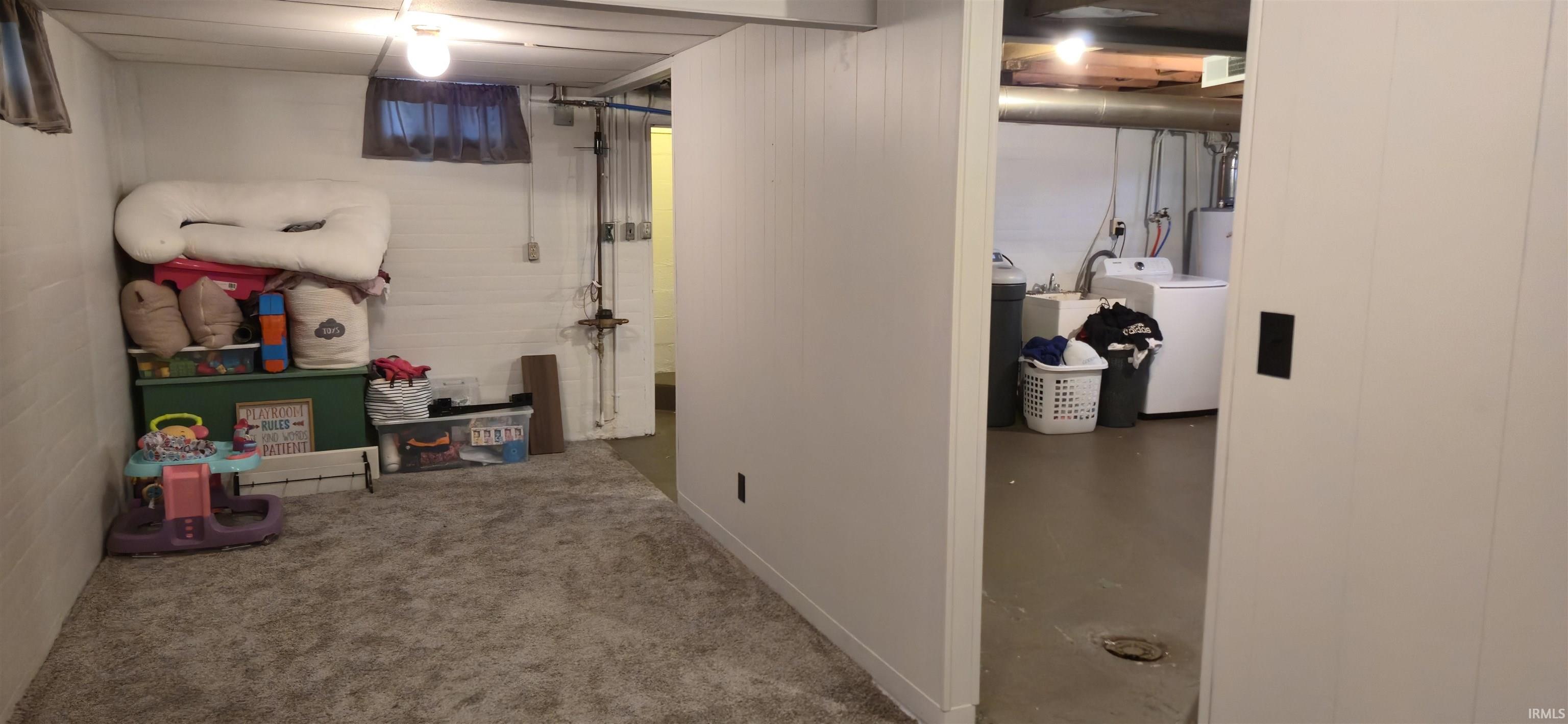 1072 Lincolway Highway