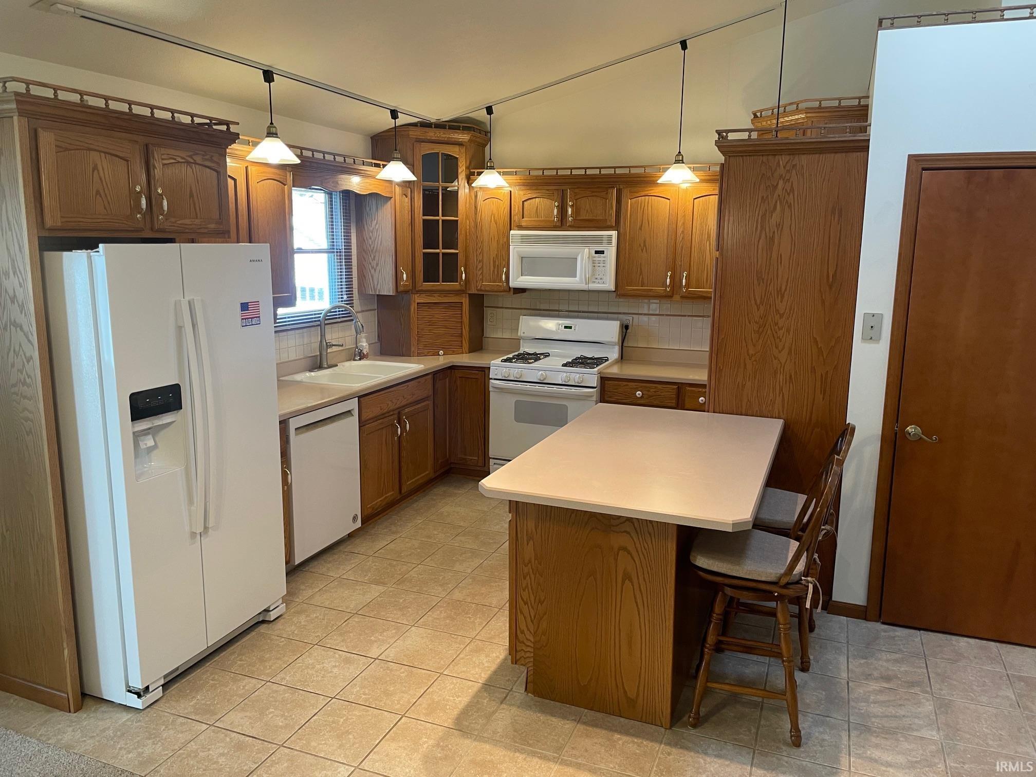 1147 Warana Drive