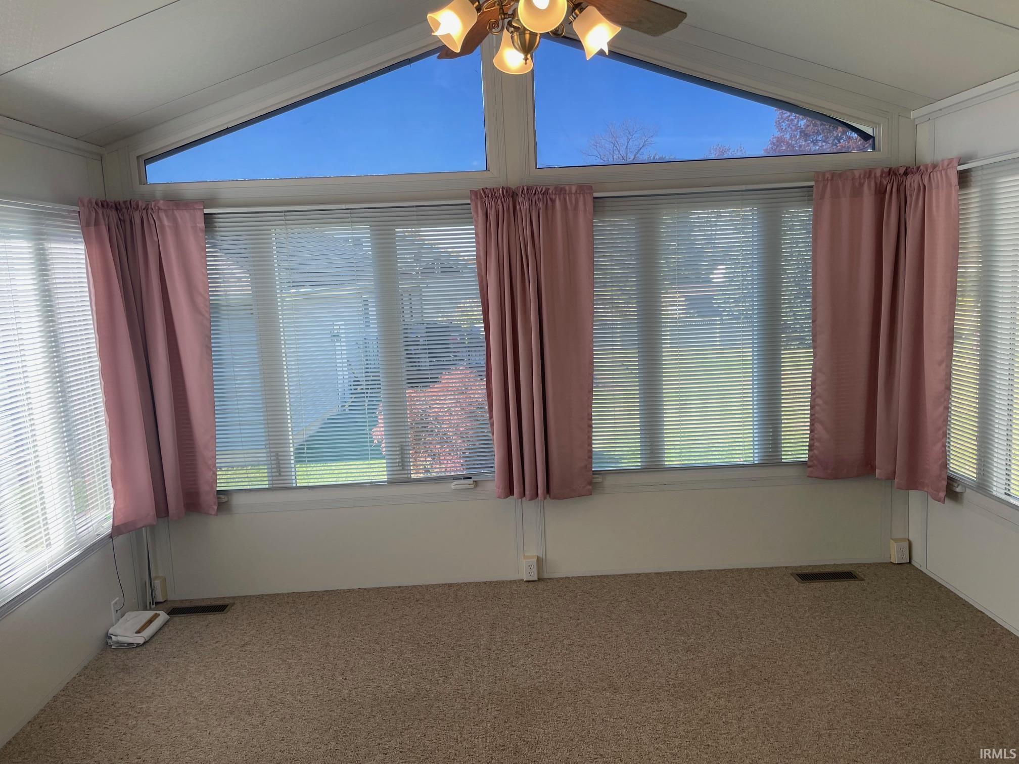 1147 Warana Drive