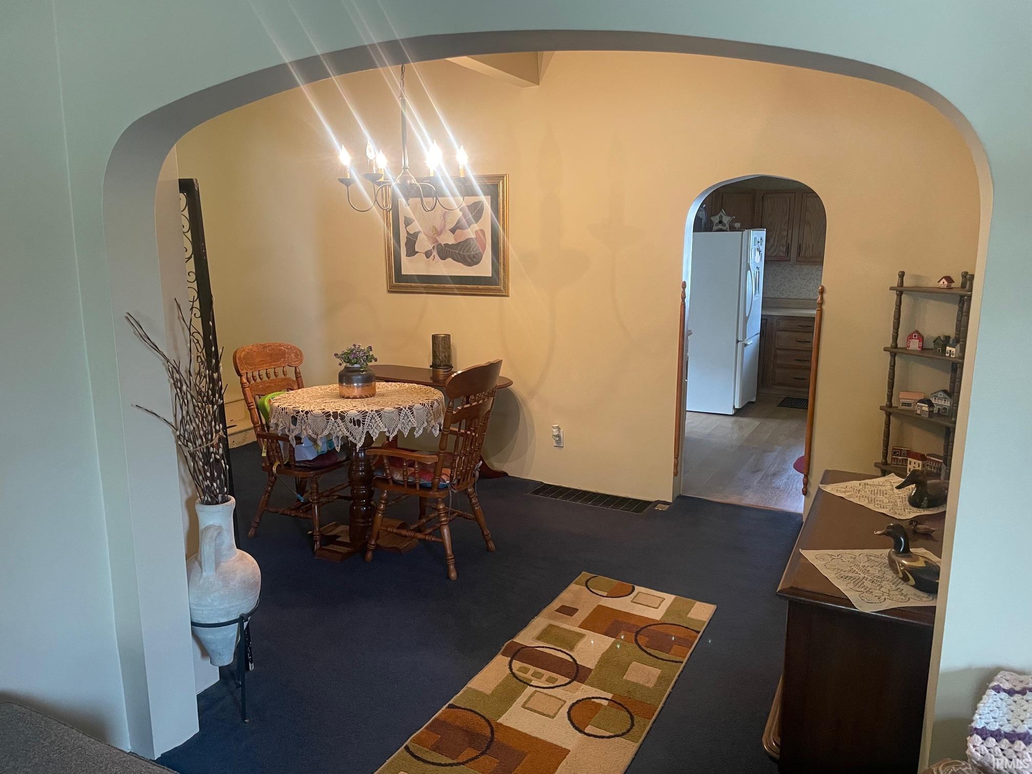 212 S Michigan Street