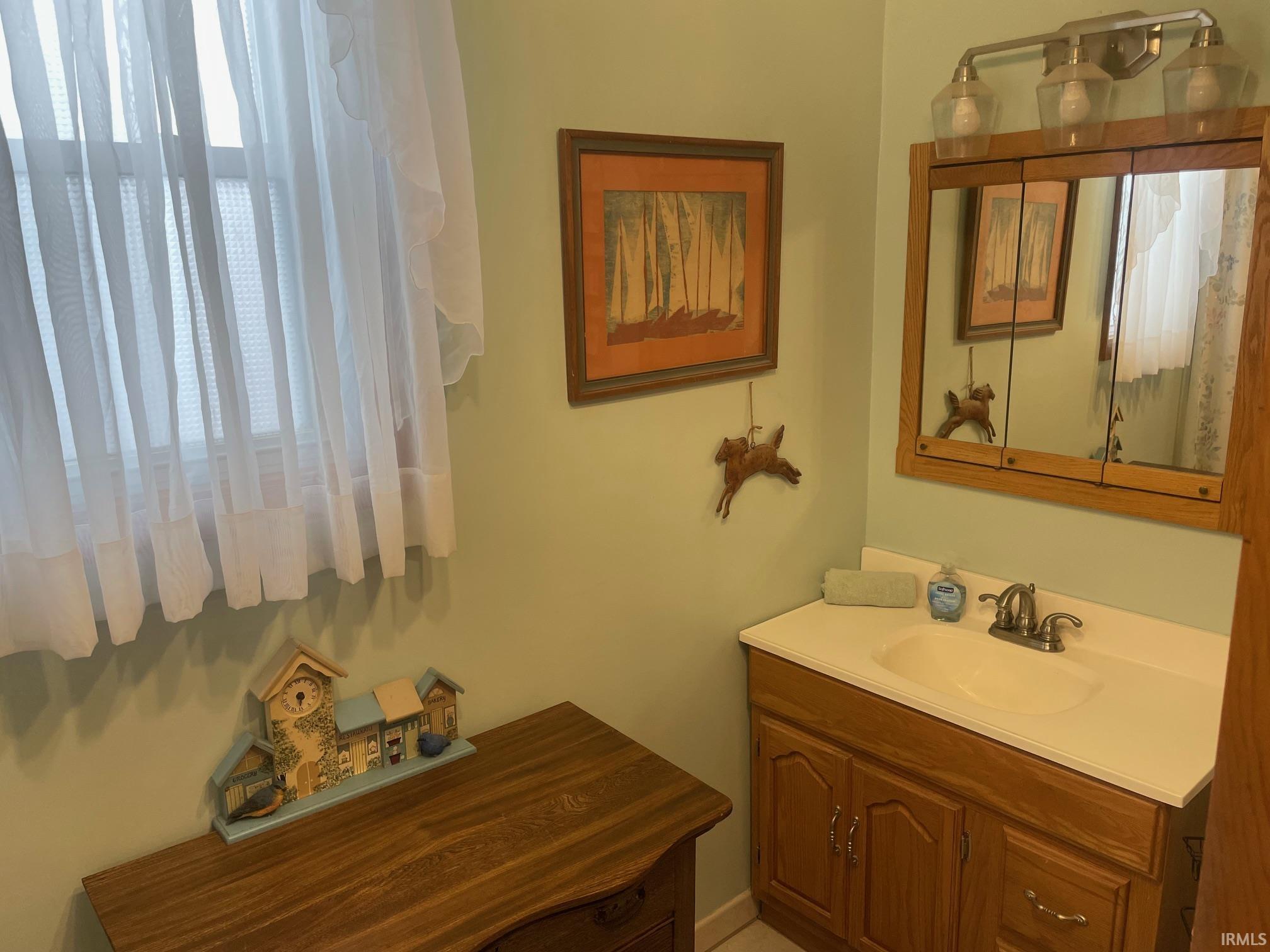 212 S Michigan Street