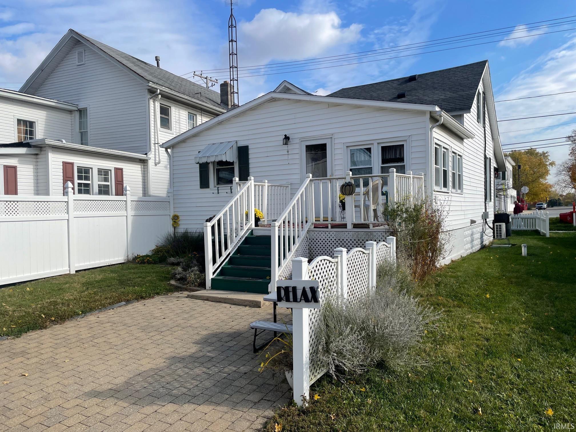 212 S Michigan Street