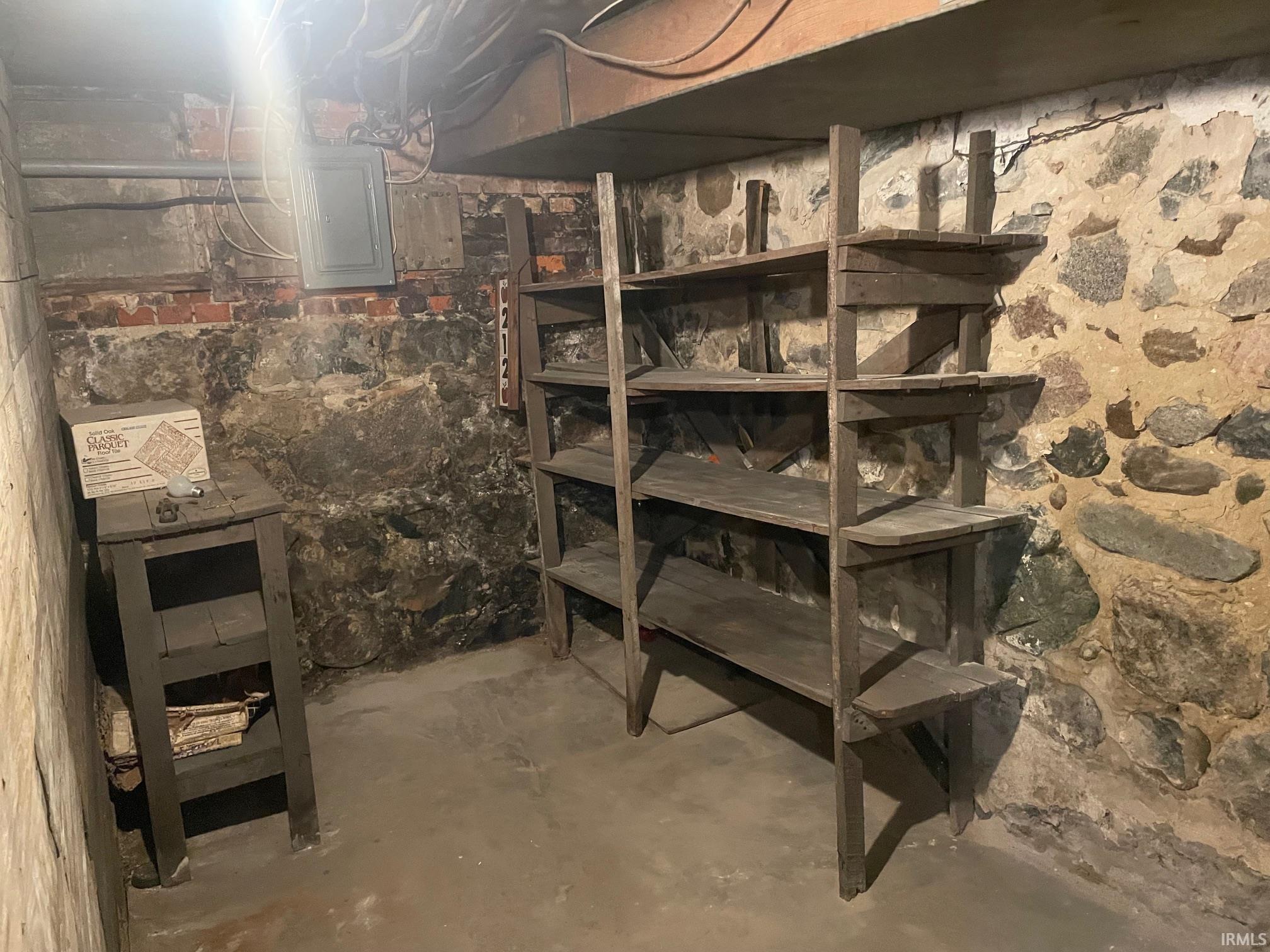 212 S Michigan Street