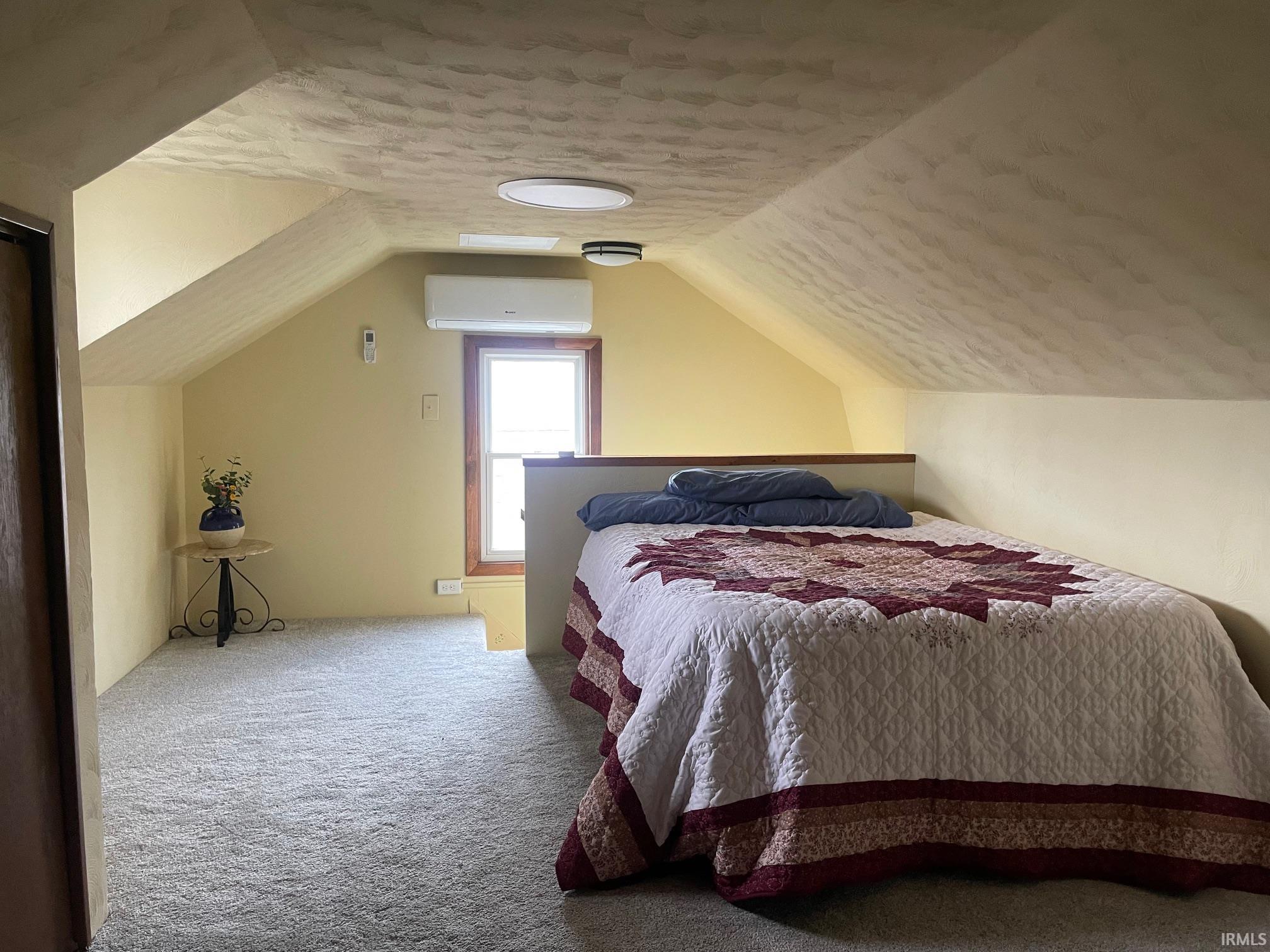 212 S Michigan Street