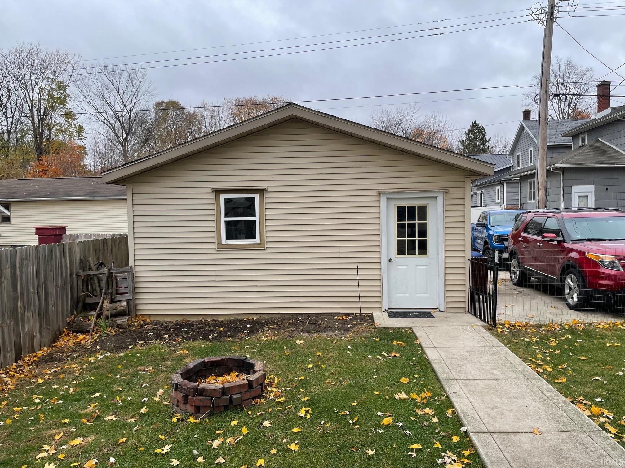 329 S Michigan Street