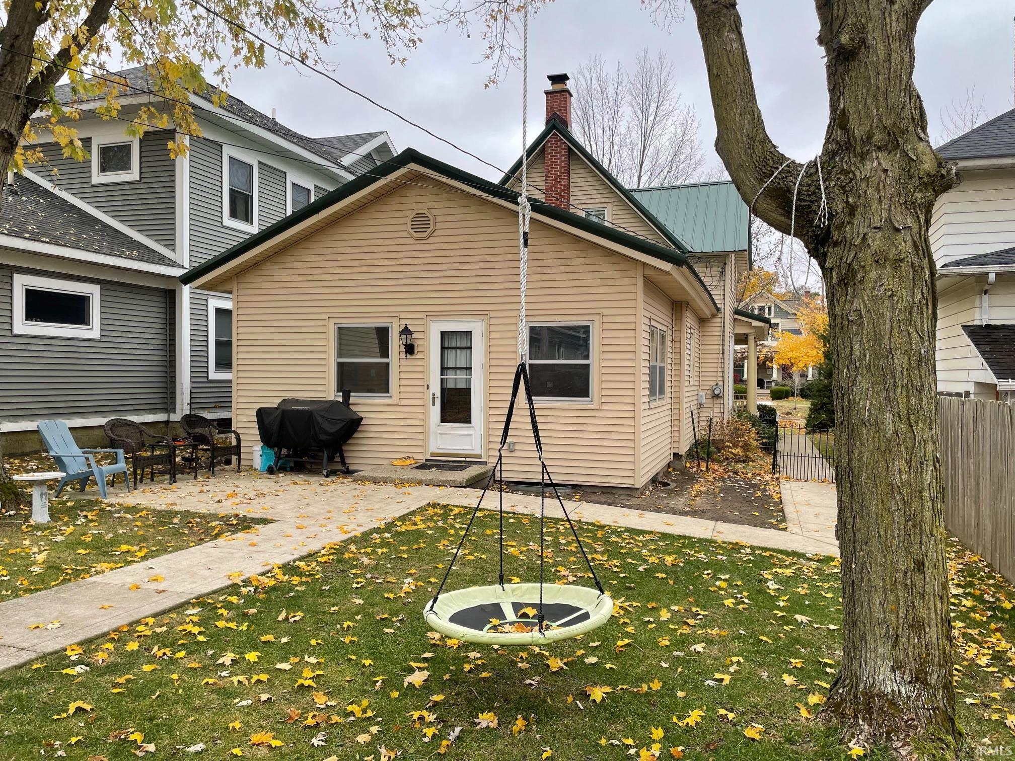 329 S Michigan Street