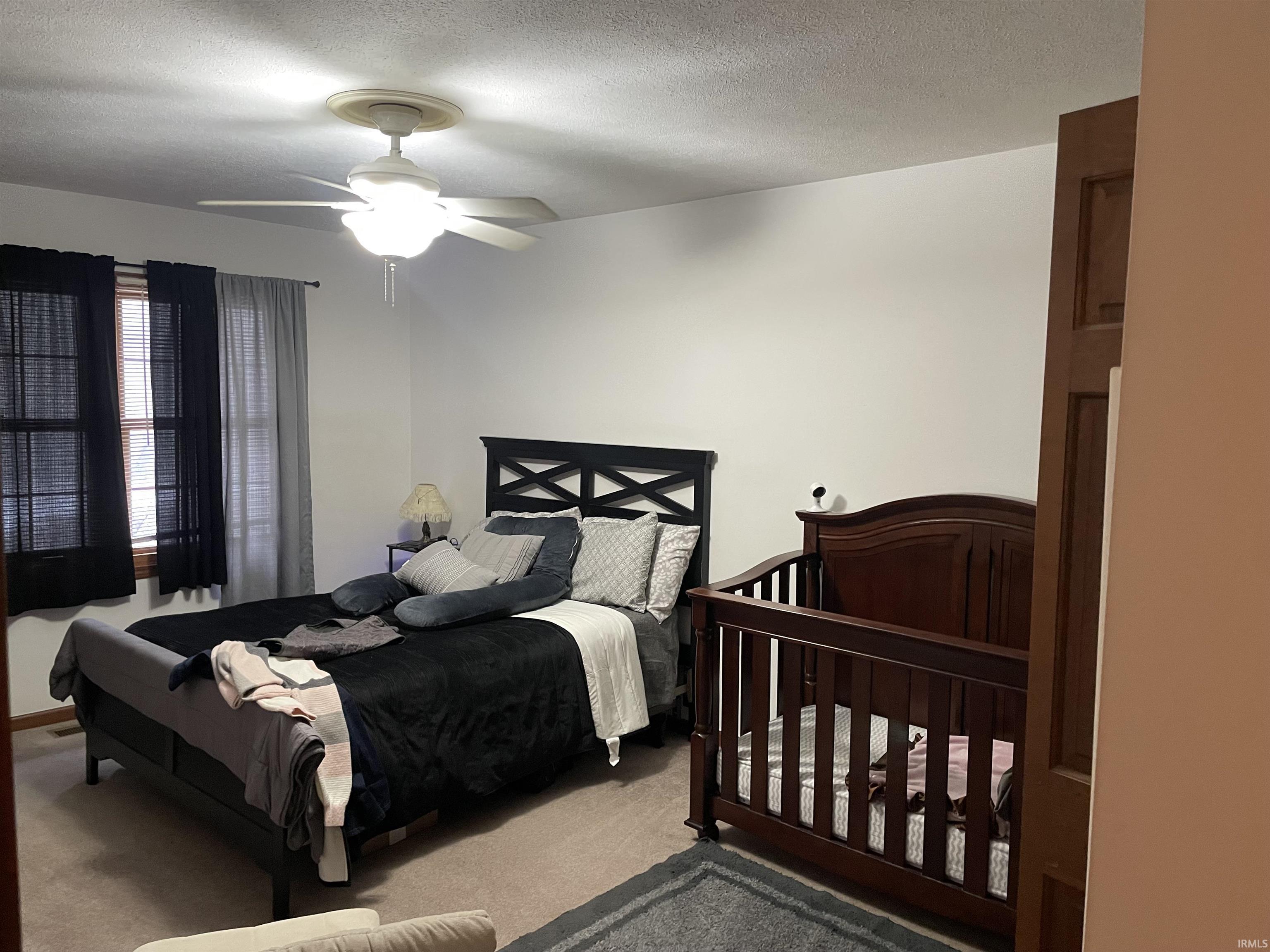 12562 Hillside Drive