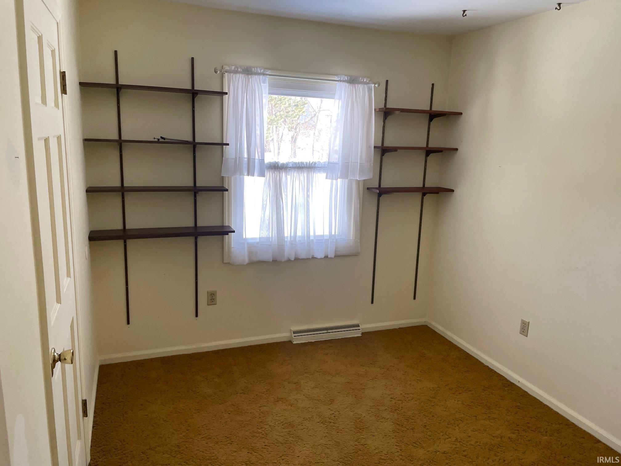 9606 Deer Trail