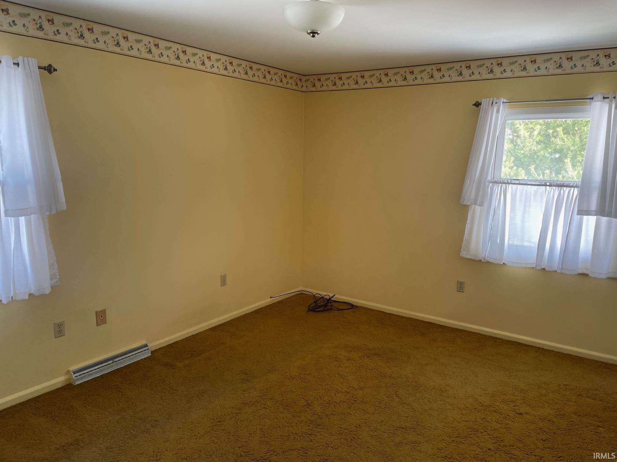 9606 Deer Trail