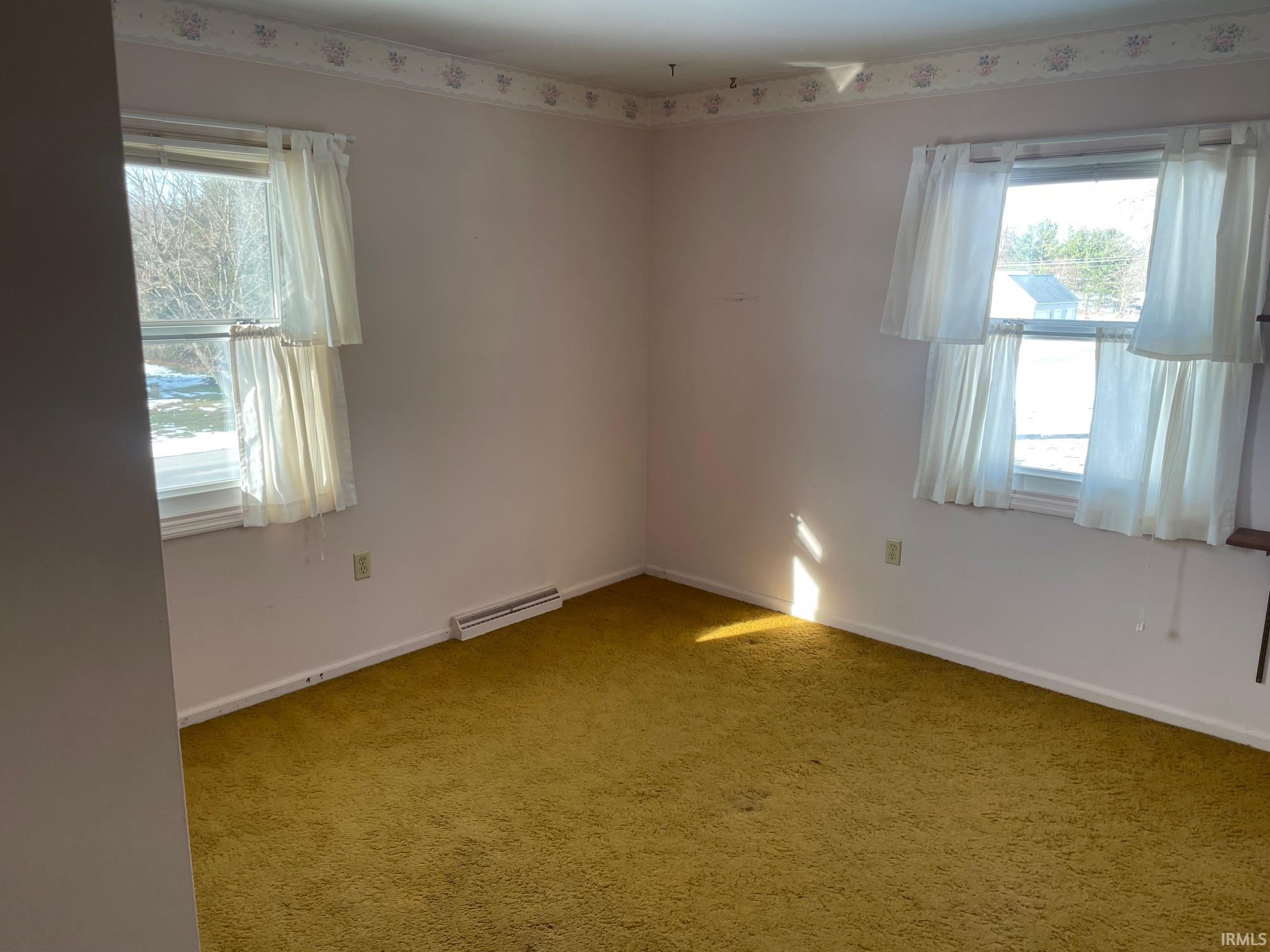 9606 Deer Trail