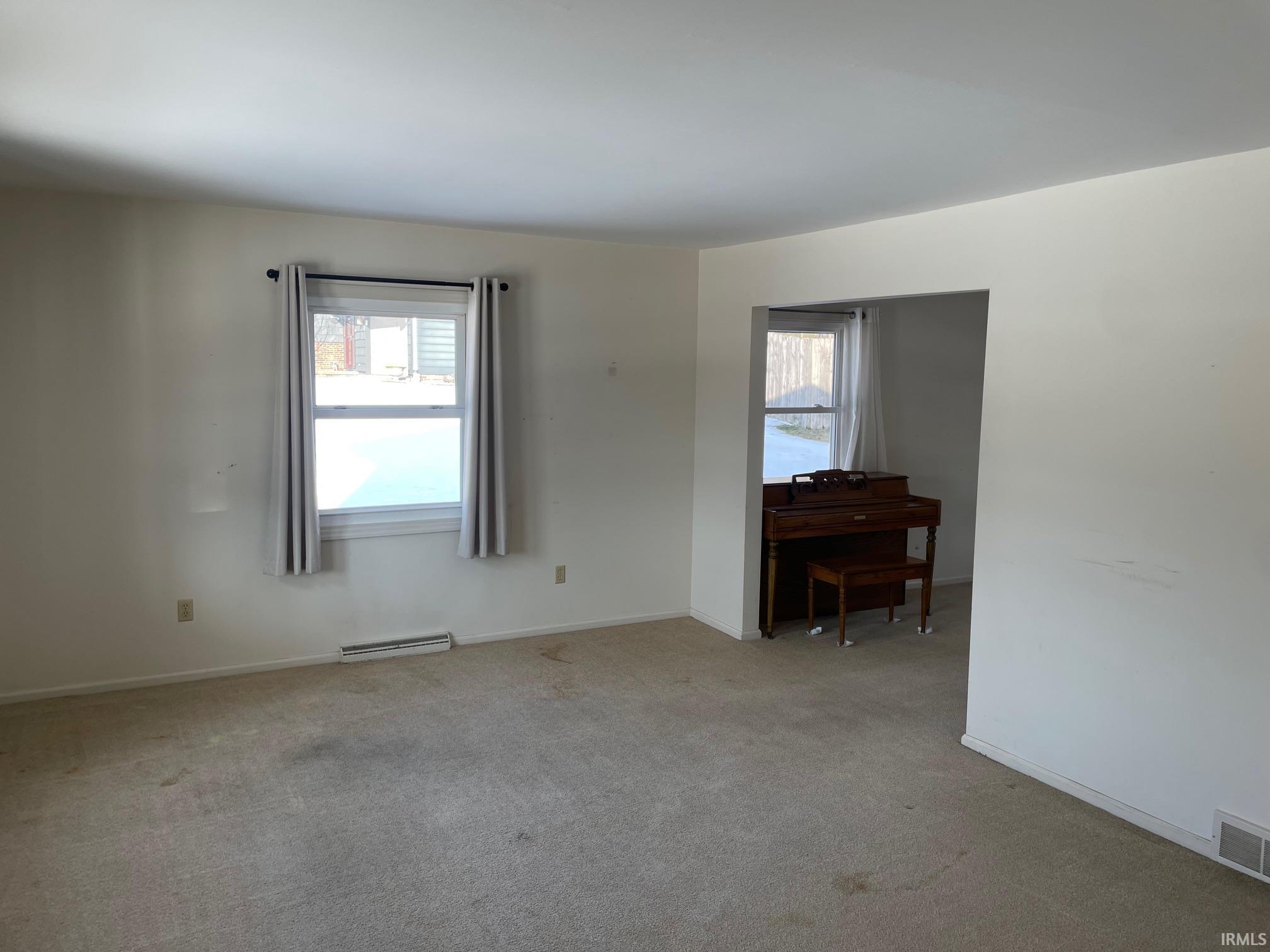 9606 Deer Trail