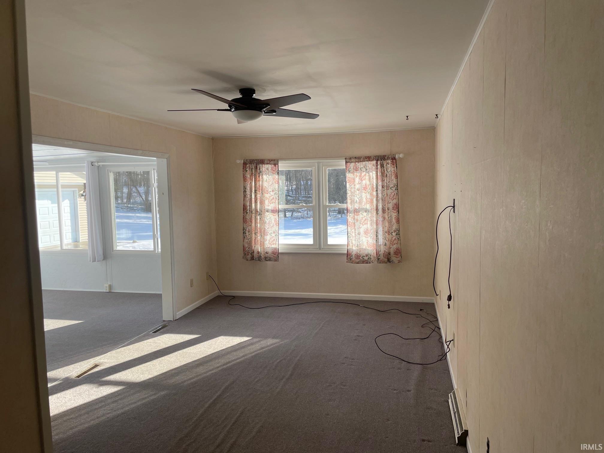 9606 Deer Trail