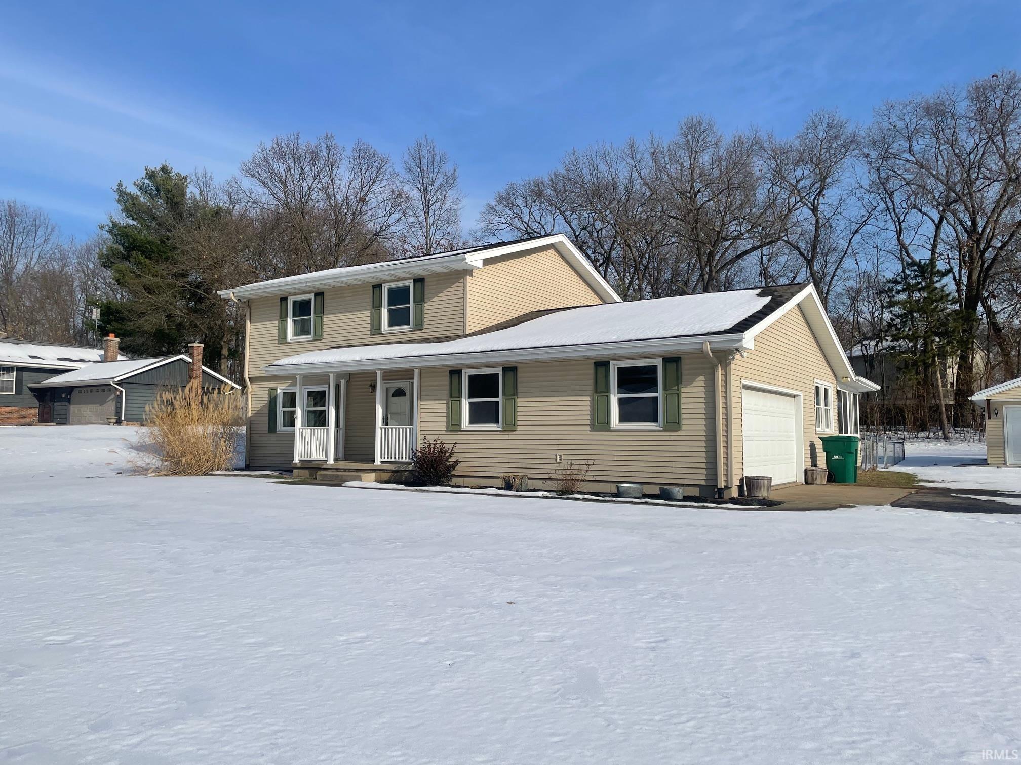 9606 Deer Trail