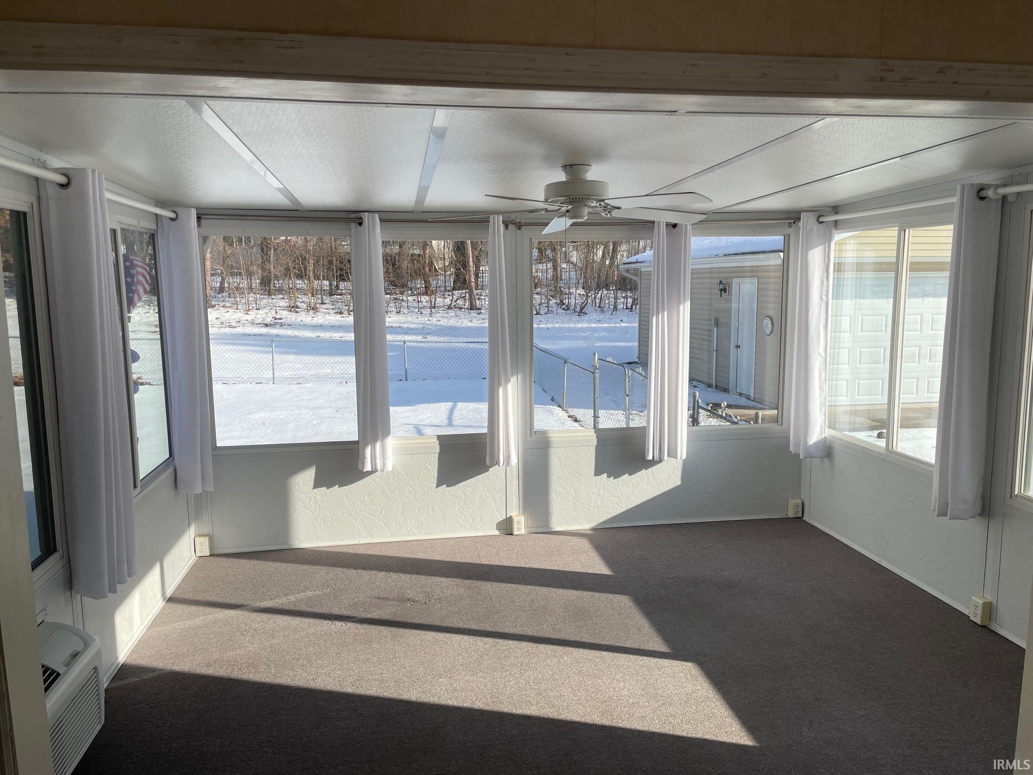9606 Deer Trail
