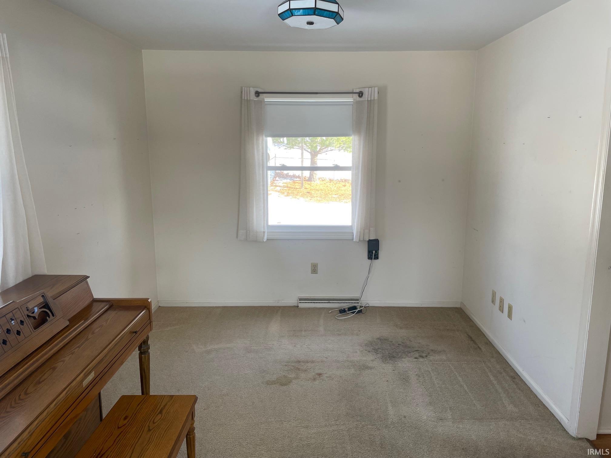 9606 Deer Trail