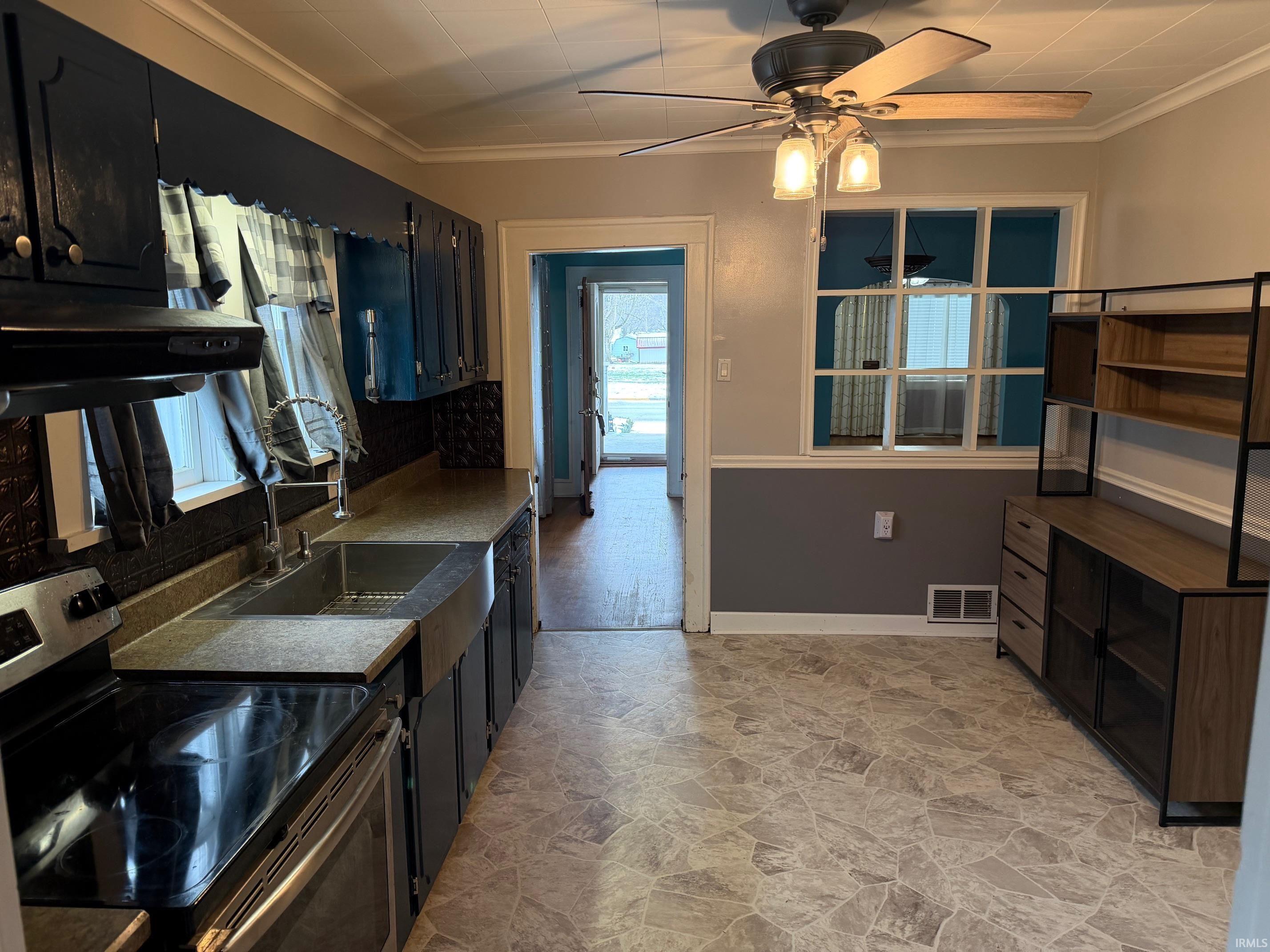 219 N Michigan Street