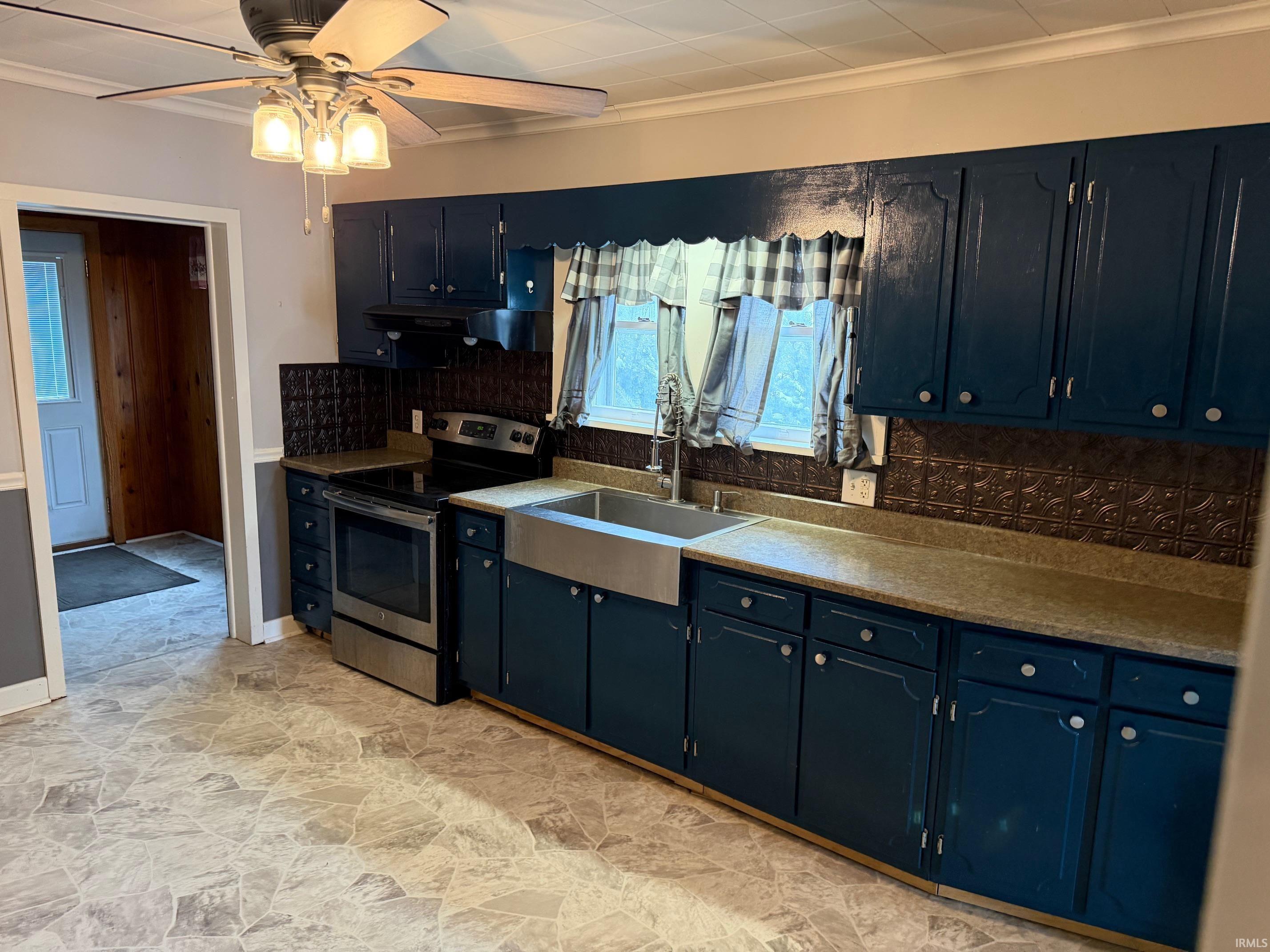 219 N Michigan Street