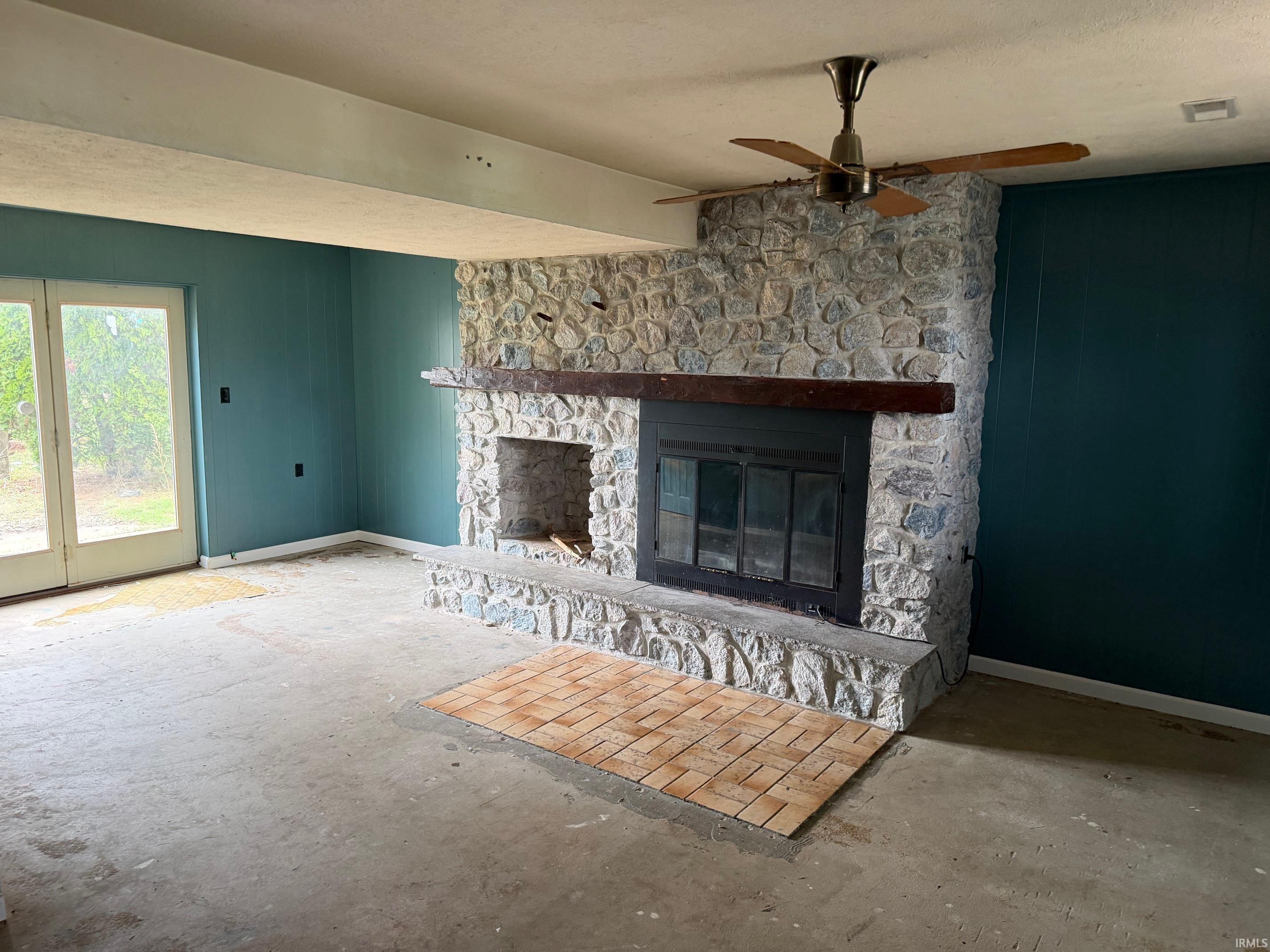 15120 Lincoln Highway