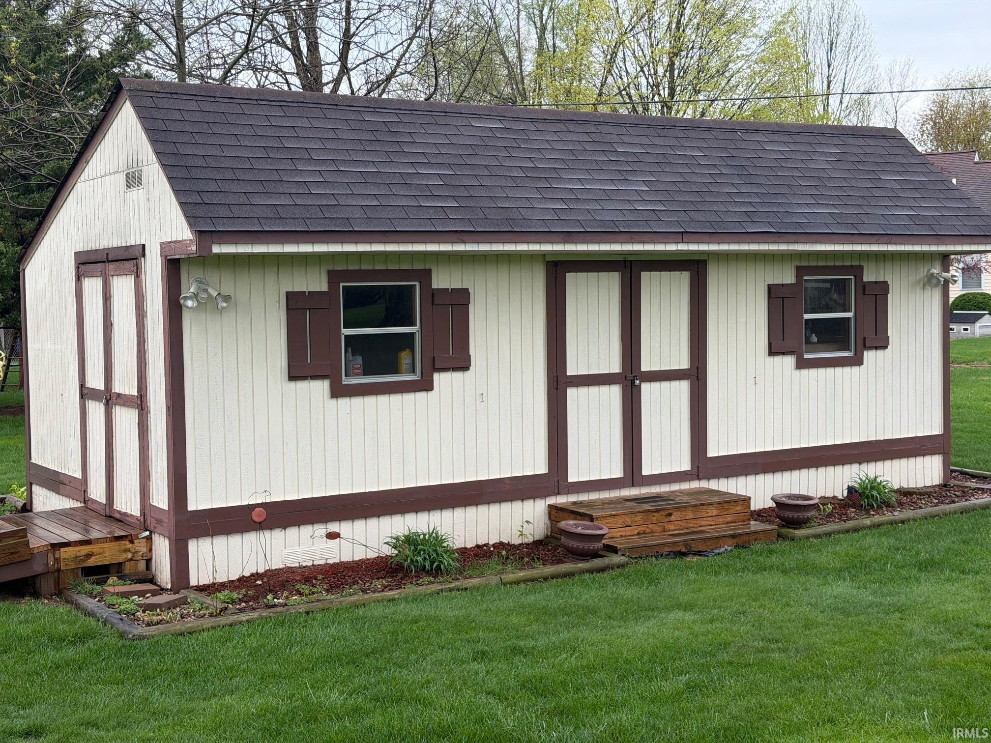 2007 Felix Place