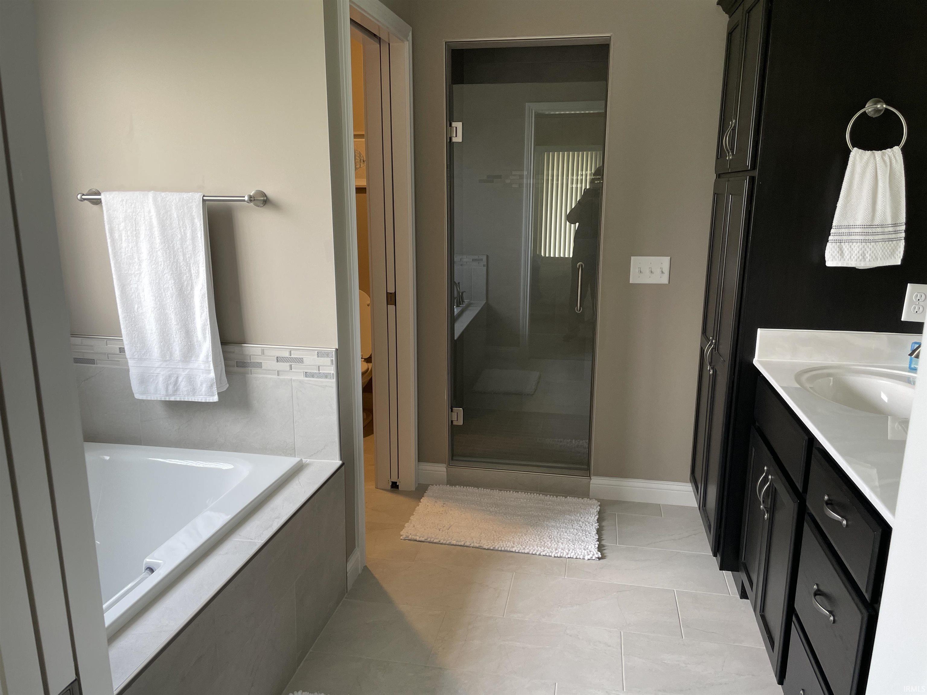 1321 S Honeybee Court