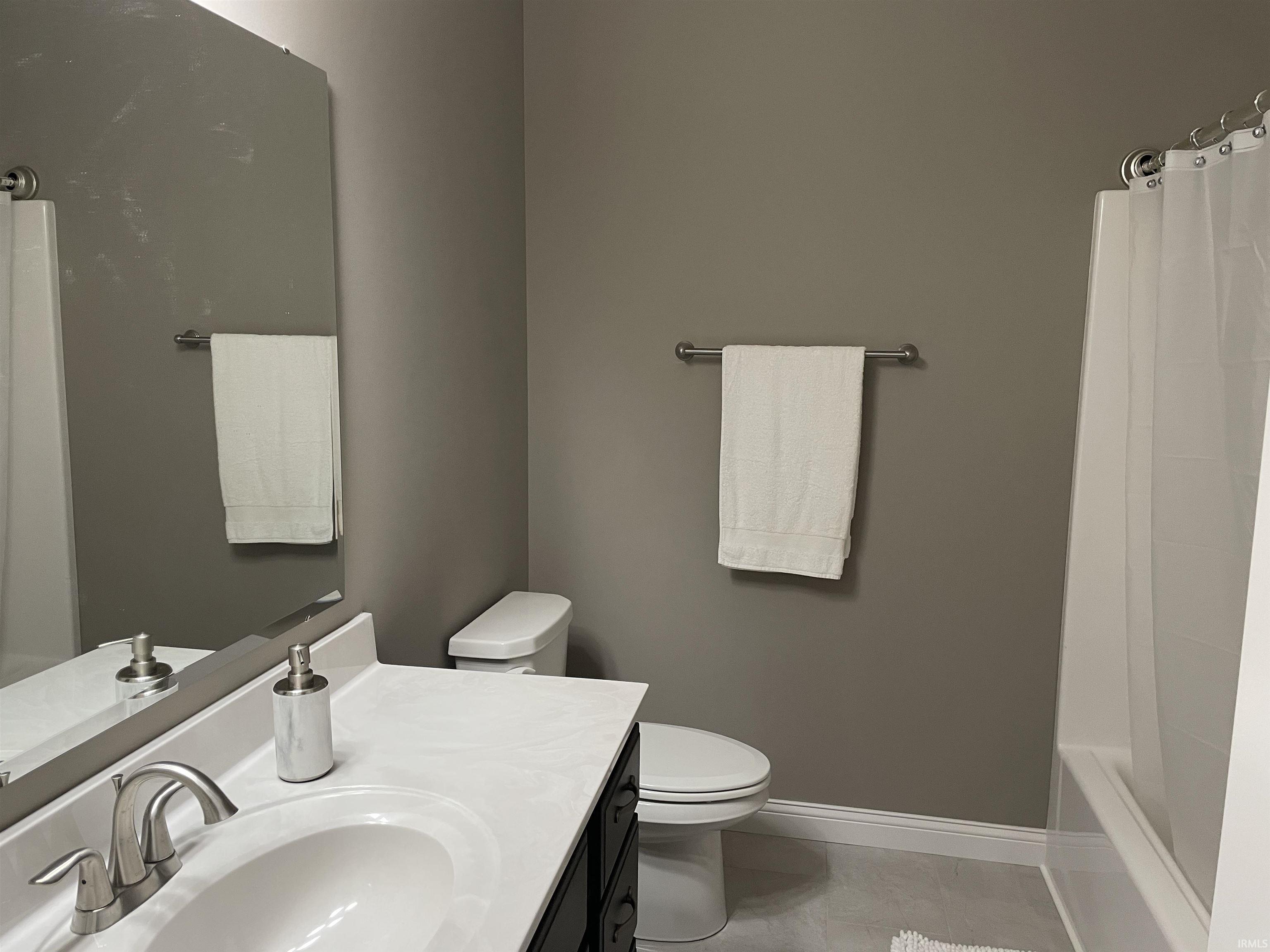 1321 S Honeybee Court