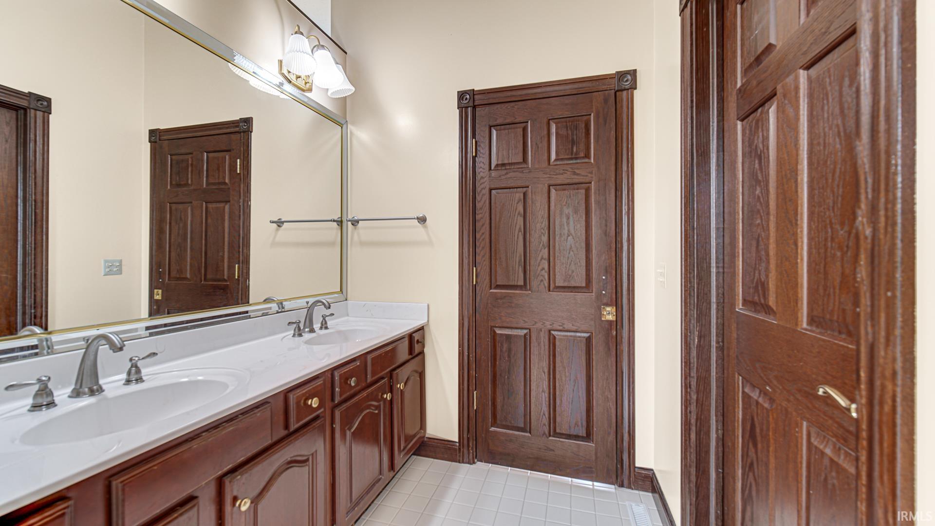 12232 Amber Court