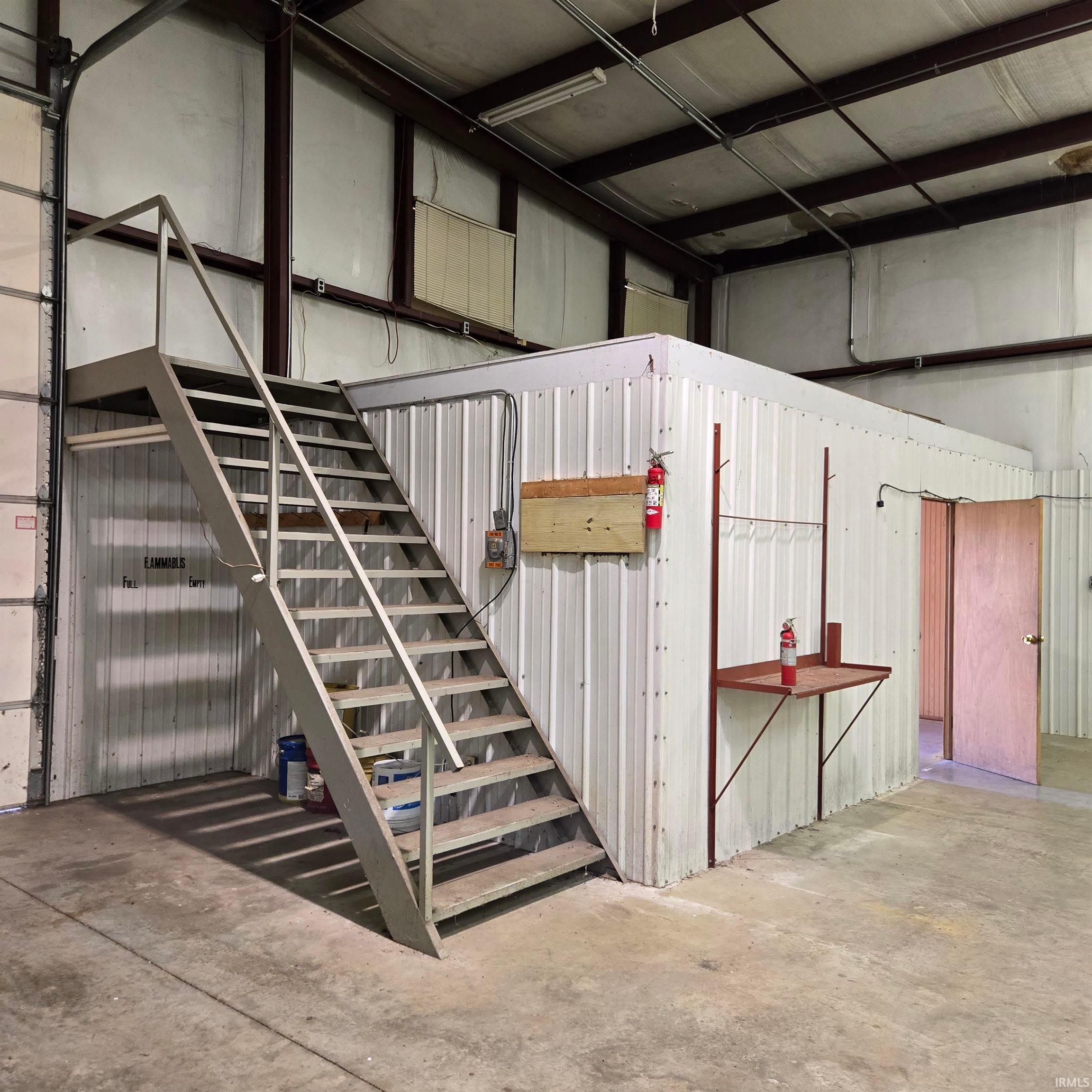 5877 Pine Road