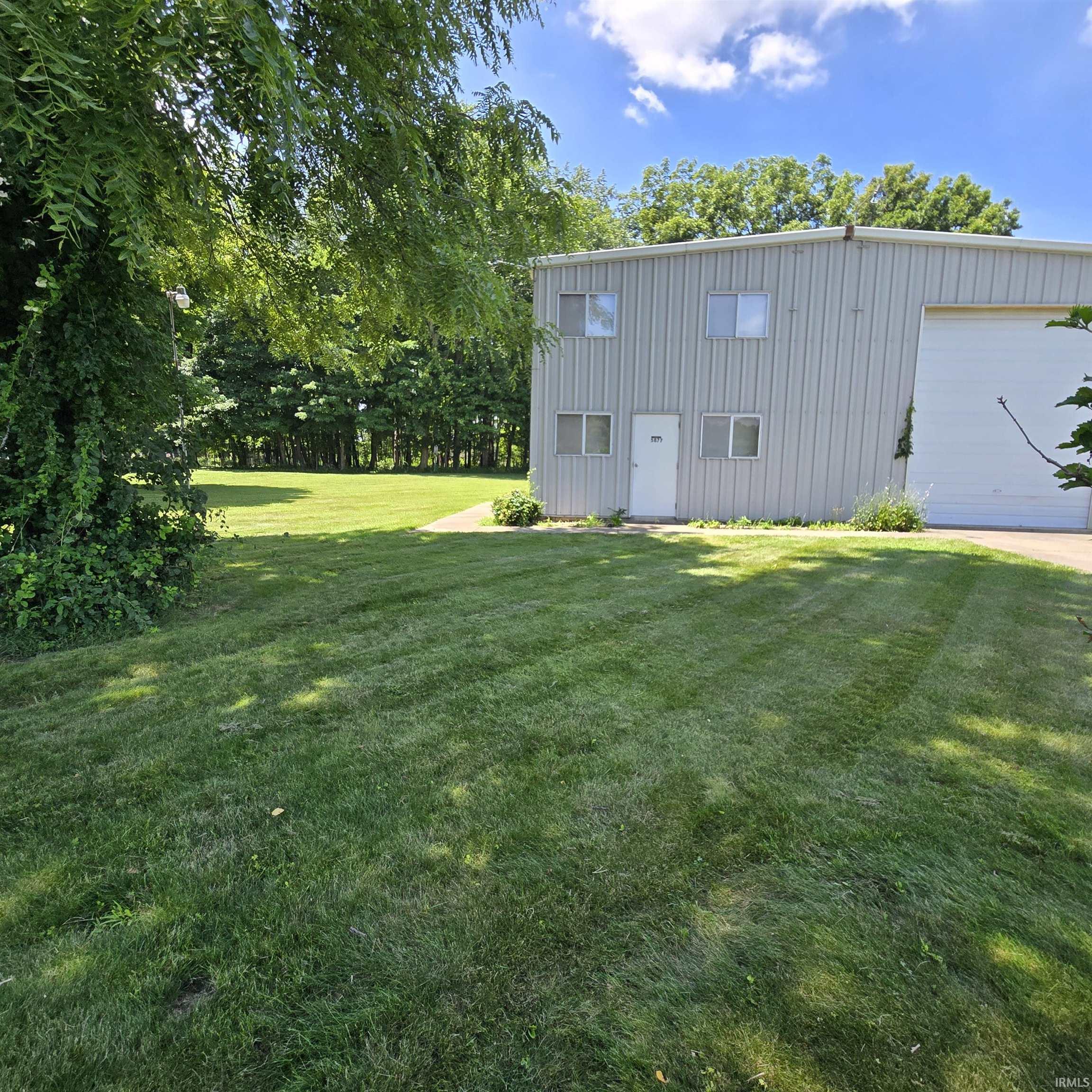 5877 Pine Road