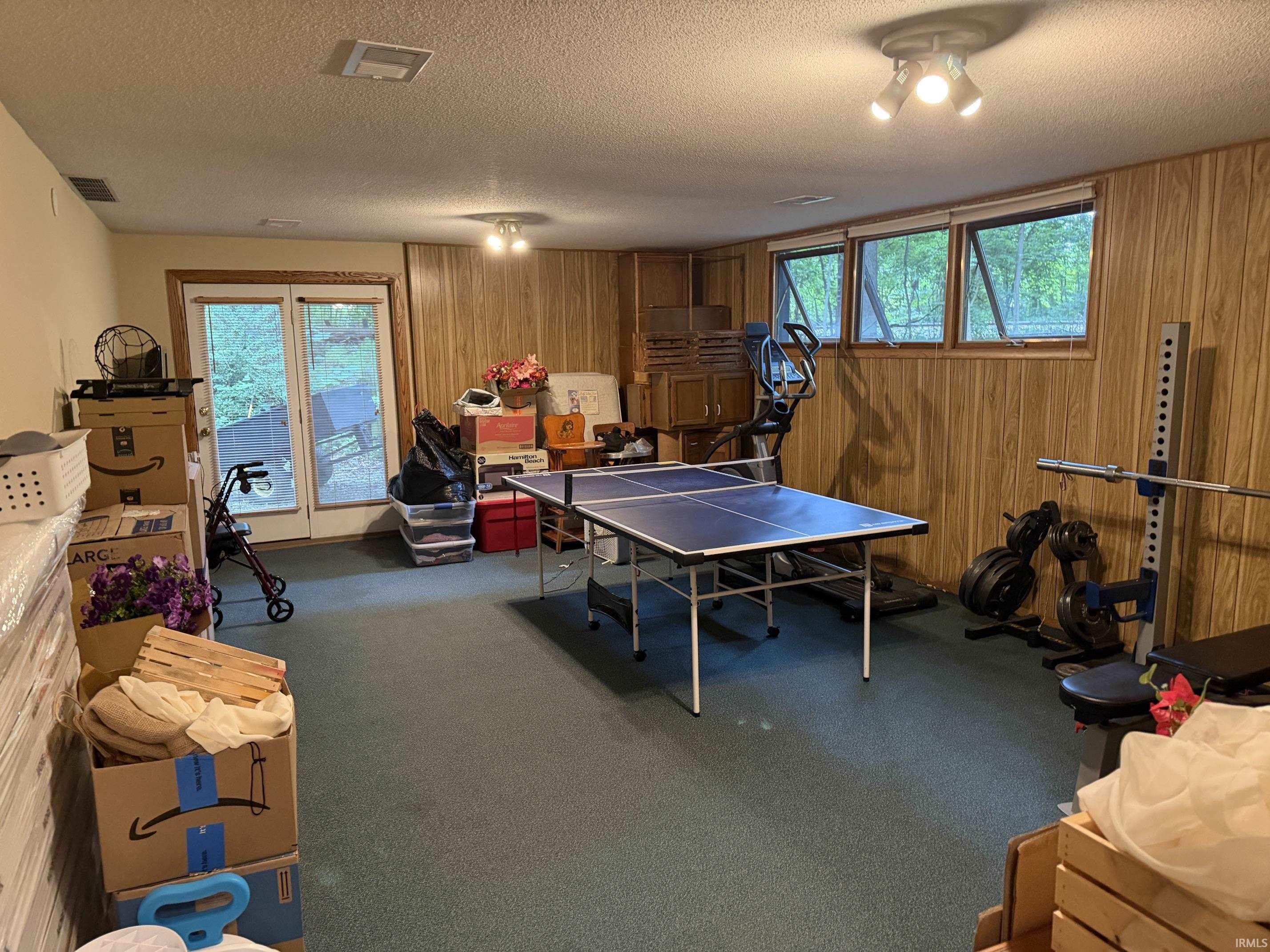 12418 Dee Drive