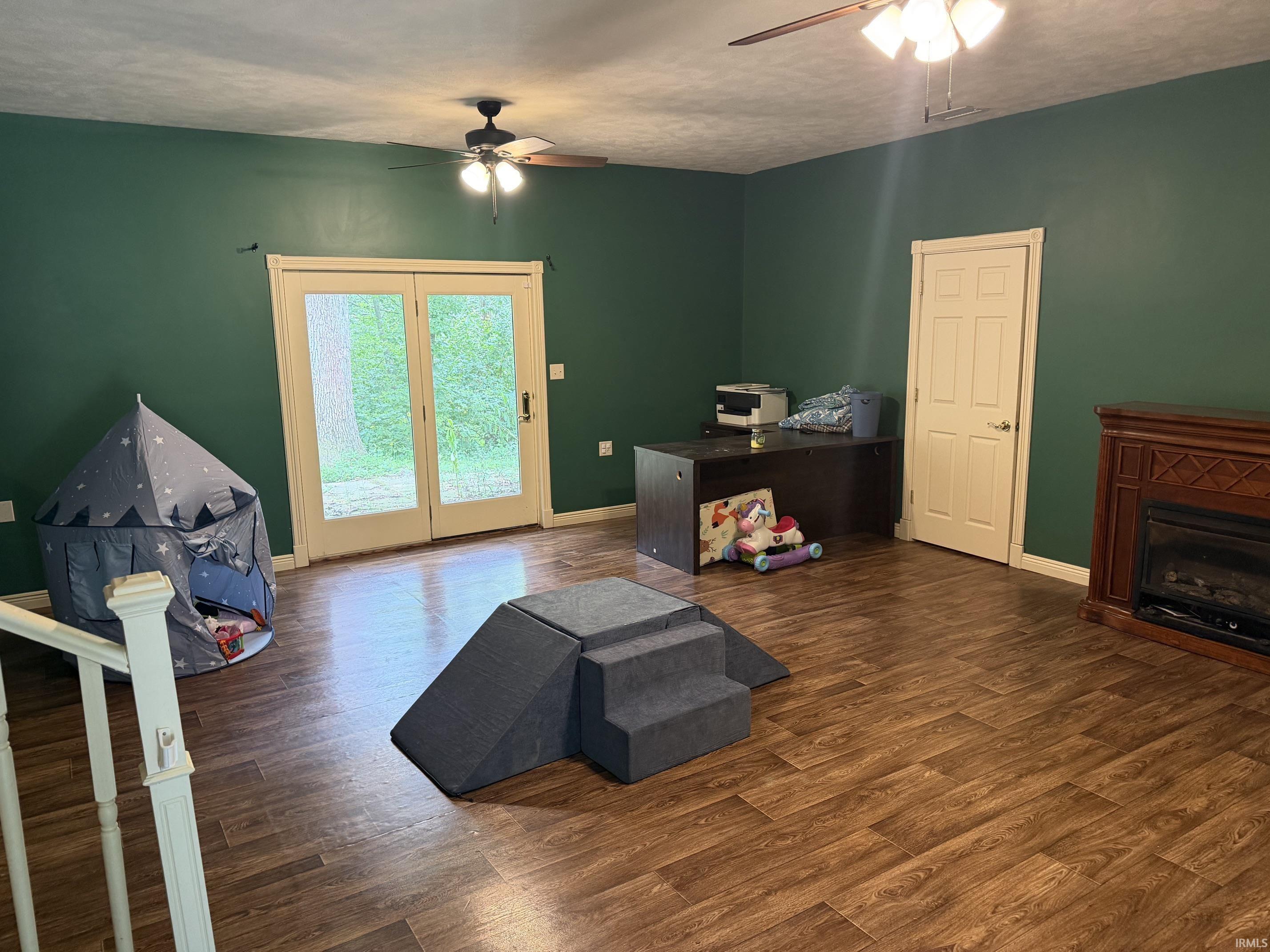 10066 Tulip Road