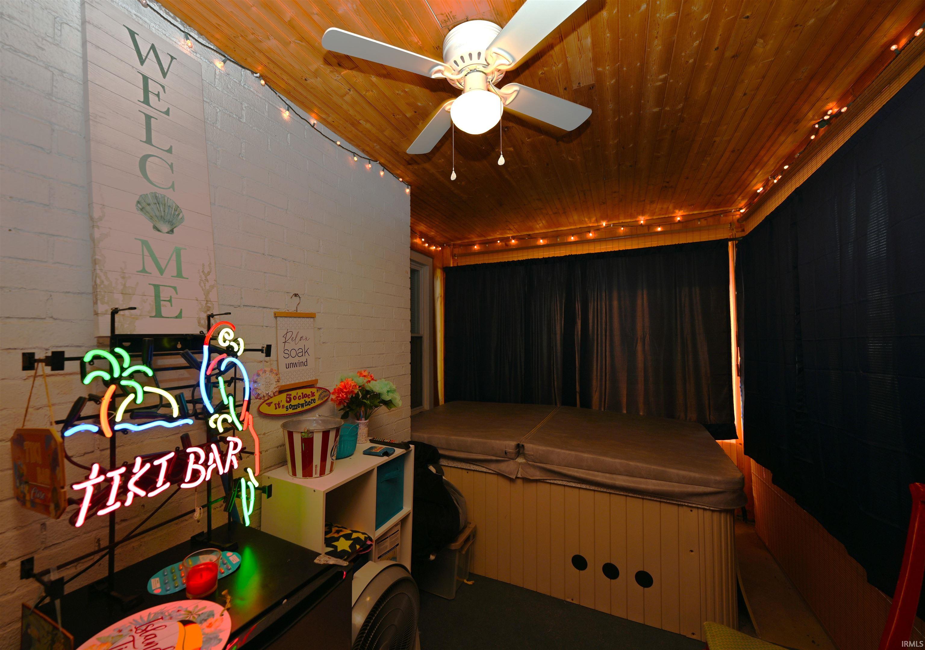 724 N Center Street