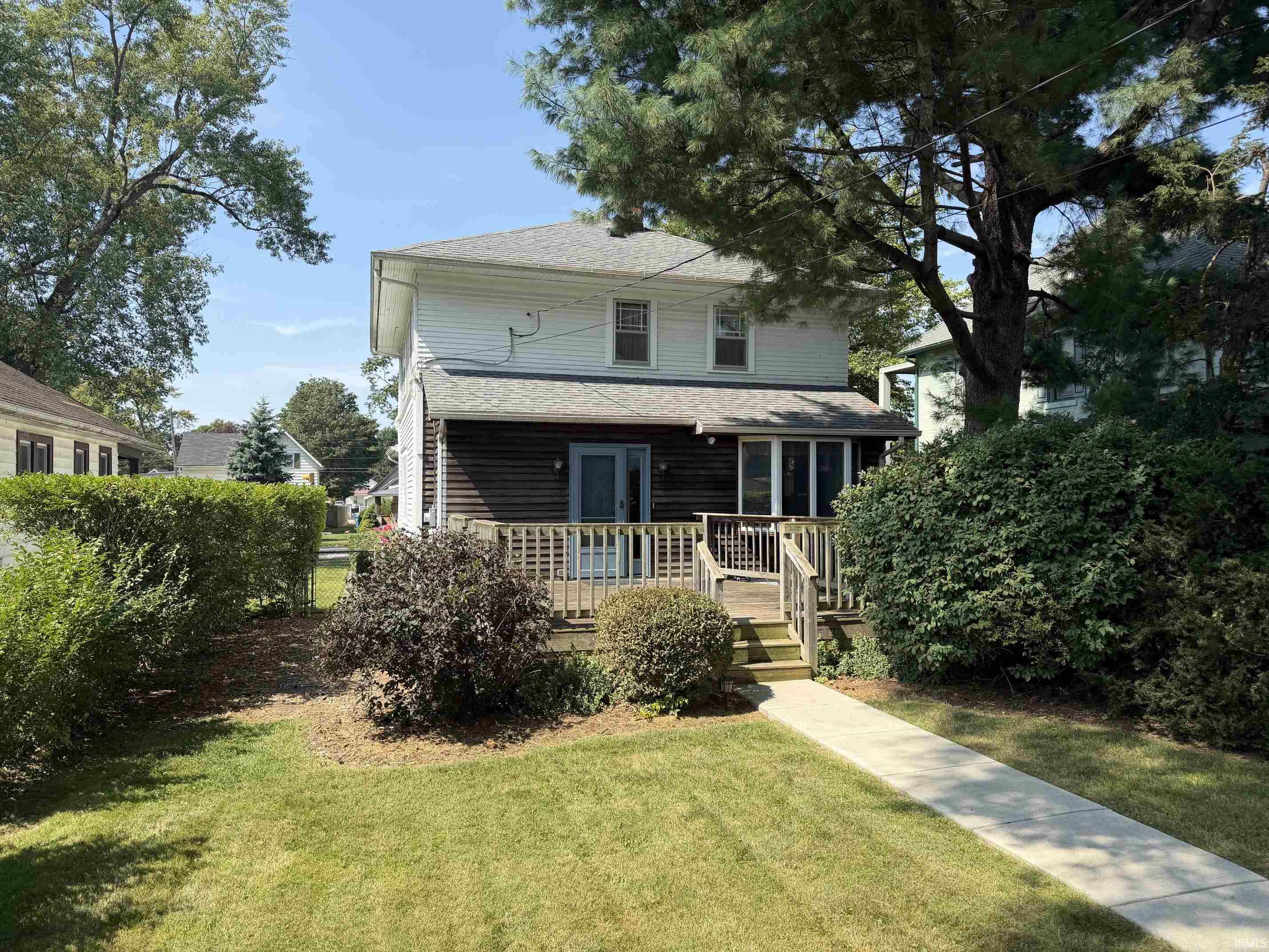 1218 N Michigan Street